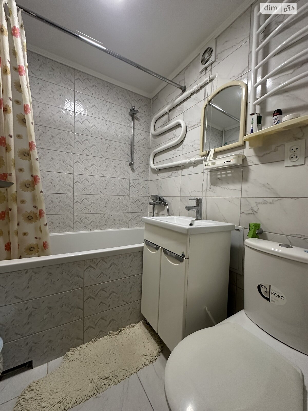 Продаж двокімнатної квартири в Тернополі, на вул. Руська, район Центр фото 1 Продаж двокімнатної квартири в Тернополі, на вул. Руська, район Центр фото 1