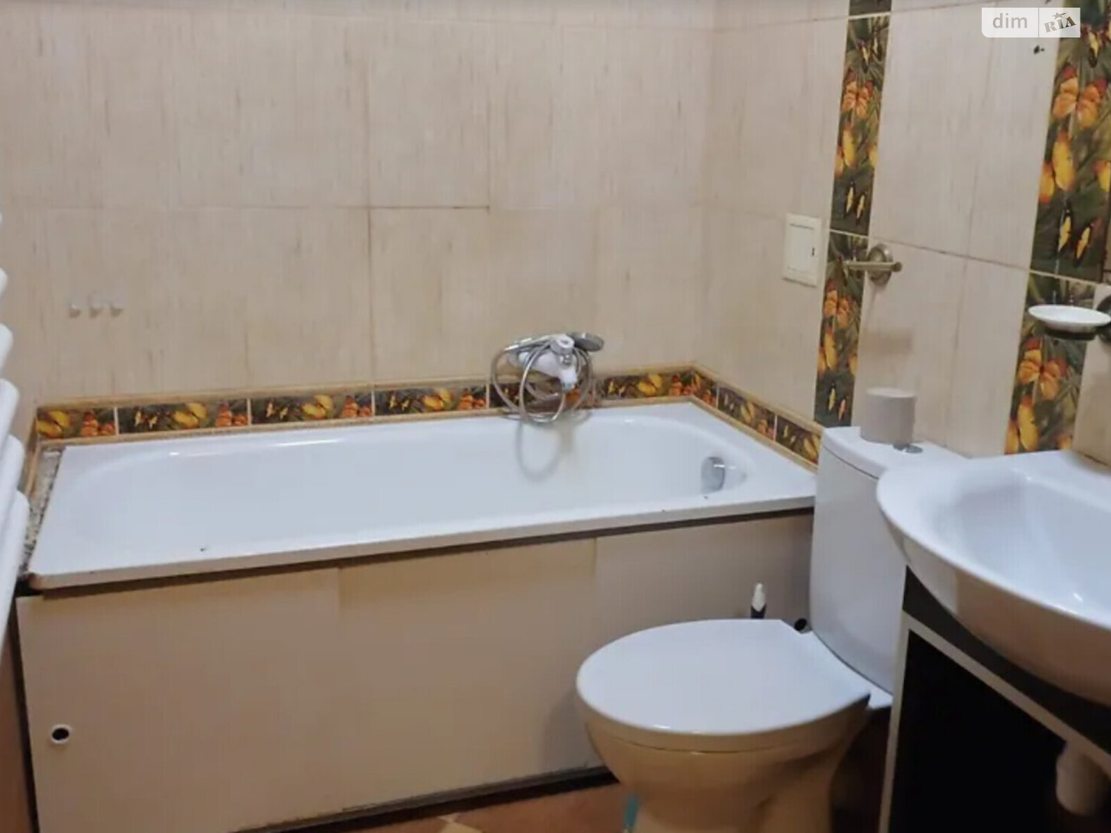 Продаж двокімнатної квартири в Тернополі, на вул. Руська 24, район Центр фото 1 Продаж двокімнатної квартири в Тернополі, на вул. Руська 24, район Центр фото 1