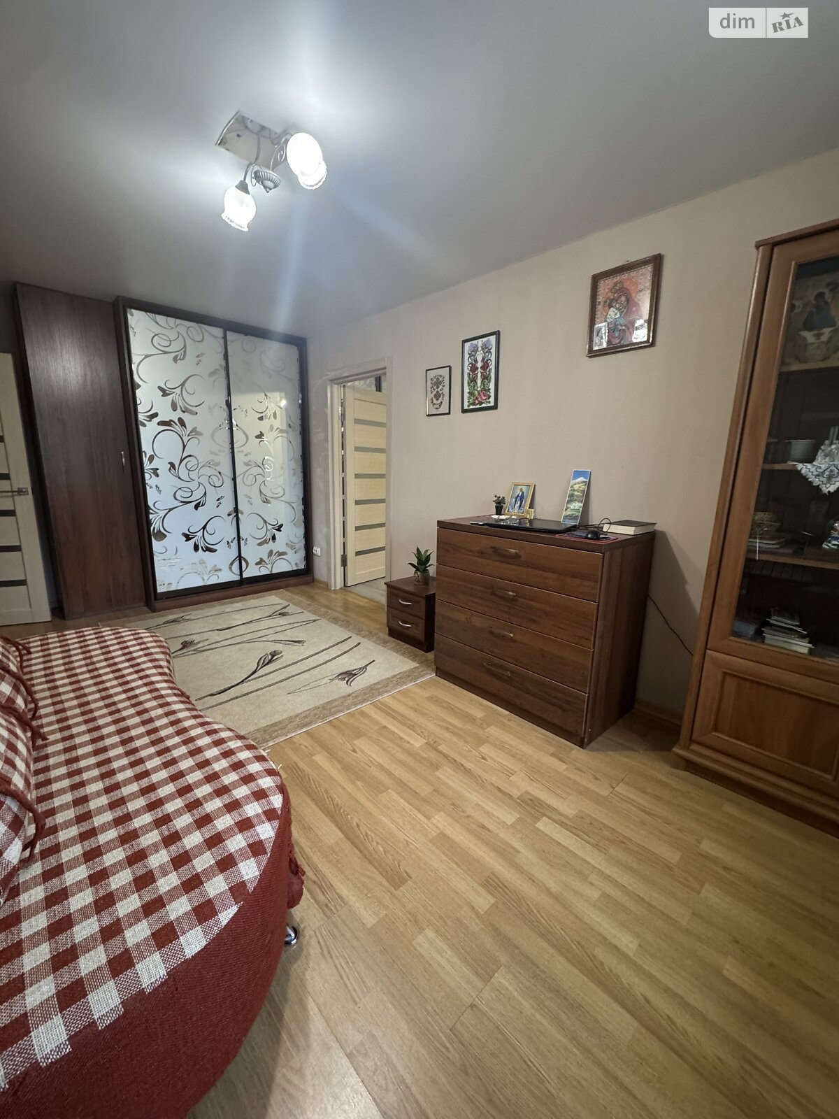 Продаж двокімнатної квартири в Тернополі, на вул. Руська, район Центр фото 1 Продаж двокімнатної квартири в Тернополі, на вул. Руська, район Центр фото 1