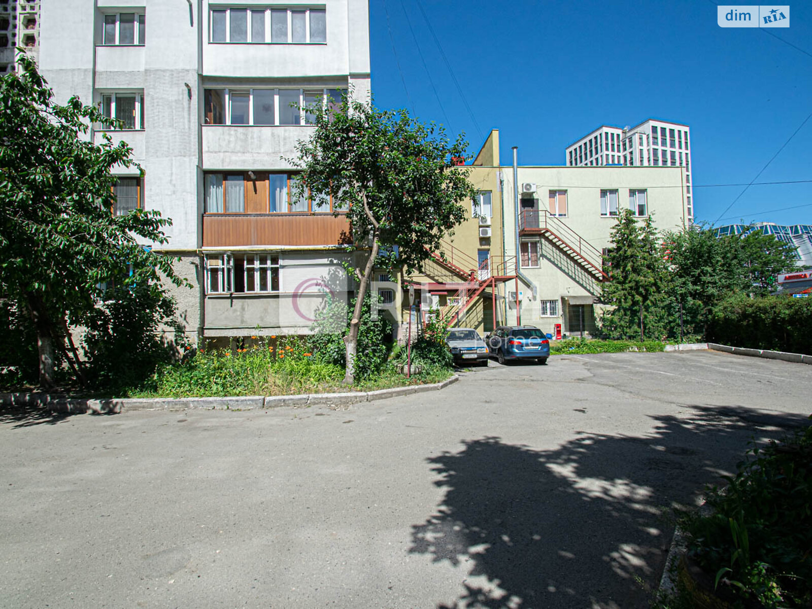 Продажа пятикомнатной квартиры в Тернополе, на ул. Шептицкого Андрея Митрополита 3, район Центр фото 1 Продажа пятикомнатной квартиры в Тернополе, на ул. Шептицкого Андрея Митрополита 3, район Центр фото 1