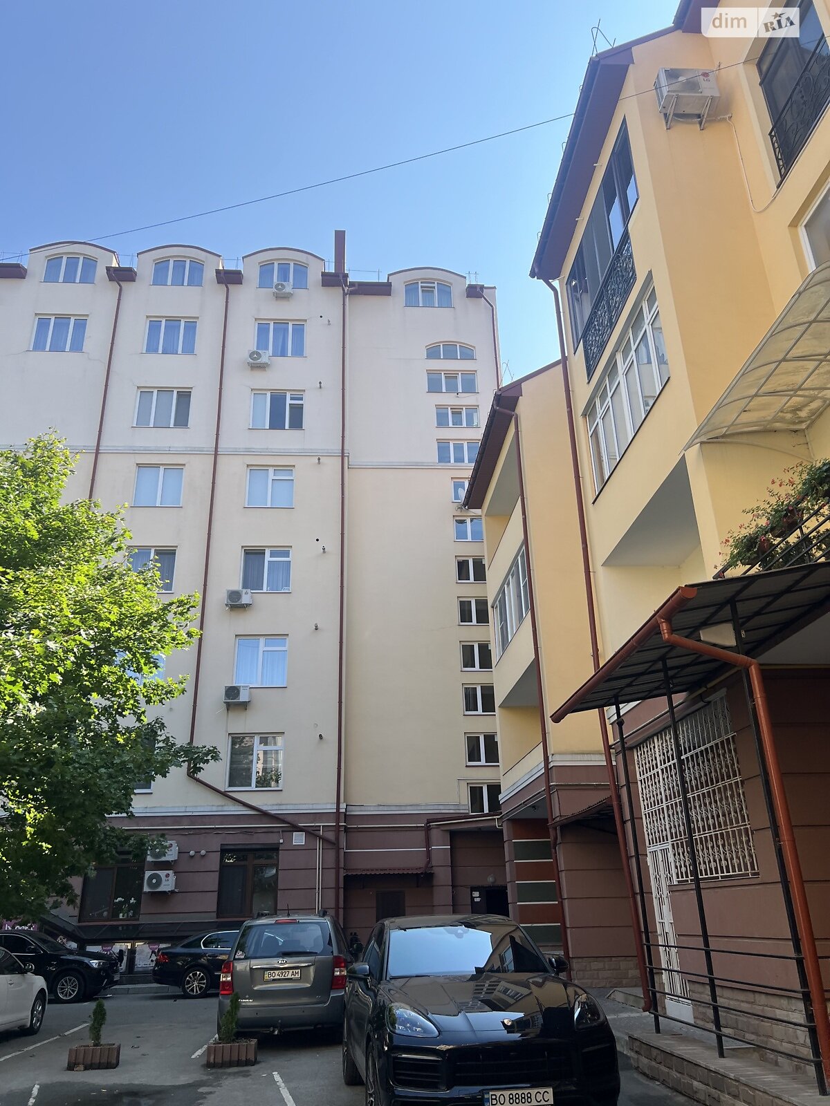 Продажа четырехкомнатной квартиры в Тернополе, на ул. Слепого Йосипа Кардинала, район Центр фото 1 Продажа четырехкомнатной квартиры в Тернополе, на ул. Слепого Йосипа Кардинала, район Центр фото 1