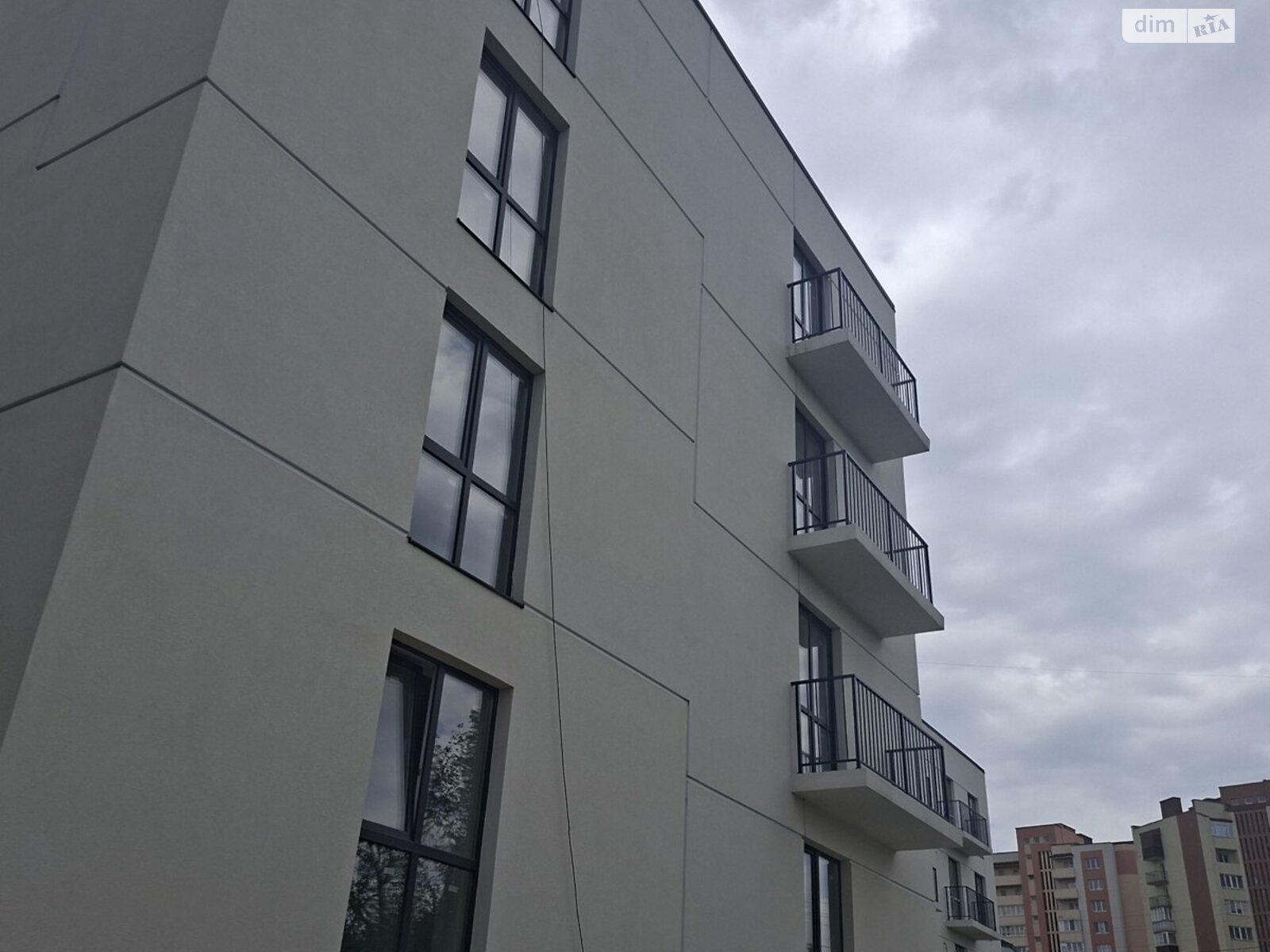 Продаж трикімнатної квартири в Тернополі, на вул. Стадникової Софії, район Центр фото 1 Продаж трикімнатної квартири в Тернополі, на вул. Стадникової Софії, район Центр фото 1