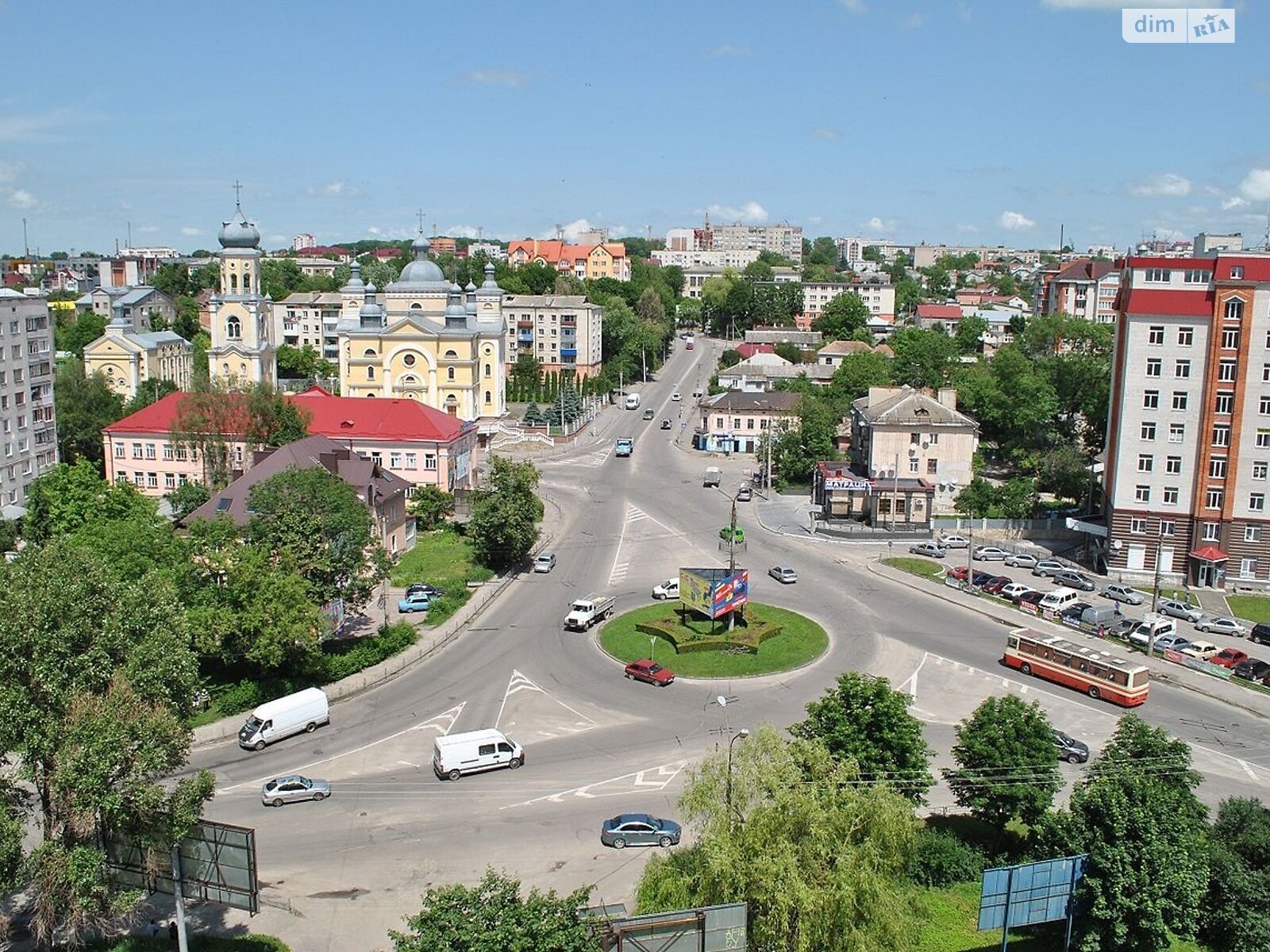 Продажа трехкомнатной квартиры в Тернополе, на ул. Стадниковой Софии 9, район Центр фото 1 Продажа трехкомнатной квартиры в Тернополе, на ул. Стадниковой Софии 9, район Центр фото 1