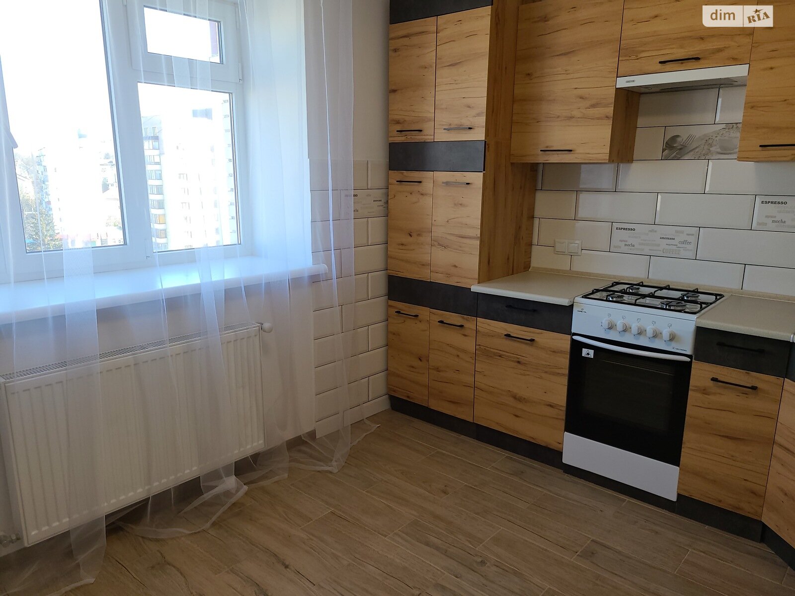Продажа трехкомнатной квартиры в Тернополе, на ул. Стадниковой Софии 9, район Центр фото 1 Продажа трехкомнатной квартиры в Тернополе, на ул. Стадниковой Софии 9, район Центр фото 1
