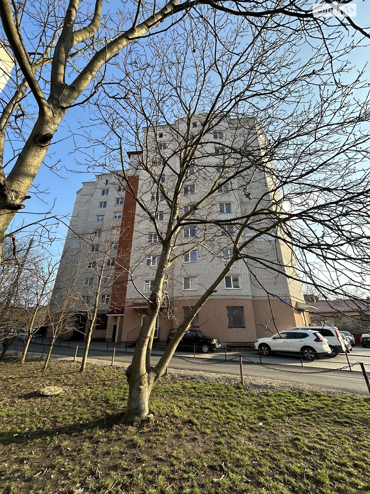 Продажа трехкомнатной квартиры в Тернополе, на ул. Стадниковой Софии 9, район Центр фото 1 Продажа трехкомнатной квартиры в Тернополе, на ул. Стадниковой Софии 9, район Центр фото 1