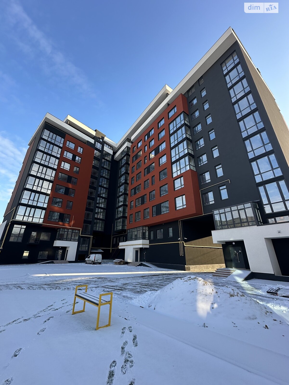 Продажа двухкомнатной квартиры в Тернополе, на ул. Торговица, район Центр фото 1 Продажа двухкомнатной квартиры в Тернополе, на ул. Торговица, район Центр фото 1