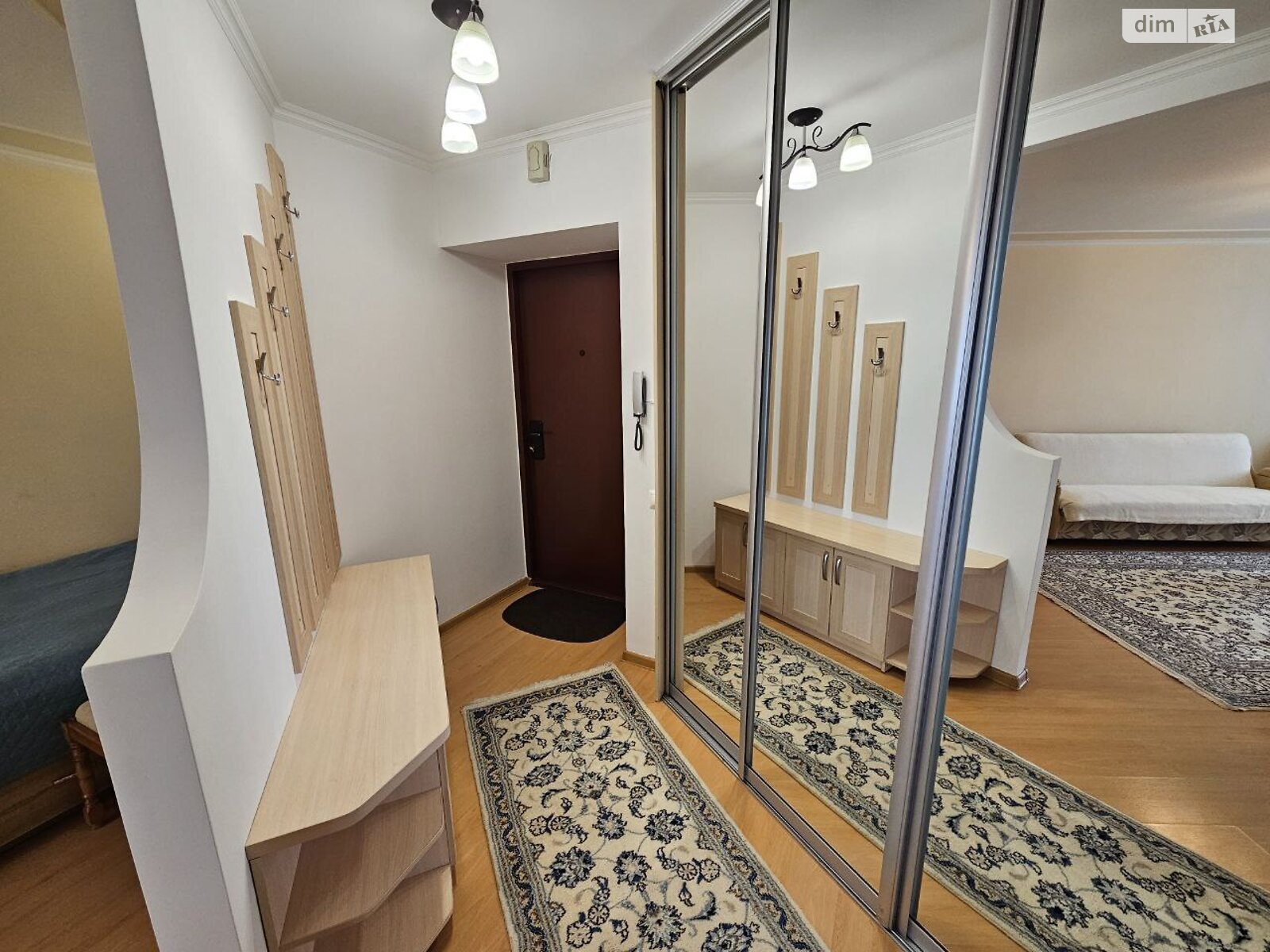 Продаж однокімнатної квартири в Тернополі, на вул. Торговиця, район Оболоня фото 1 Продаж однокімнатної квартири в Тернополі, на вул. Торговиця, район Оболоня фото 1