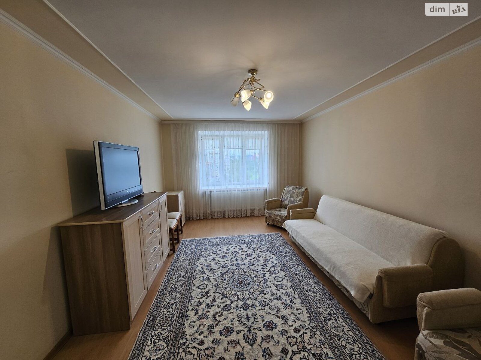 Продаж однокімнатної квартири в Тернополі, на вул. Торговиця, район Оболоня фото 1 Продаж однокімнатної квартири в Тернополі, на вул. Торговиця, район Оболоня фото 1
