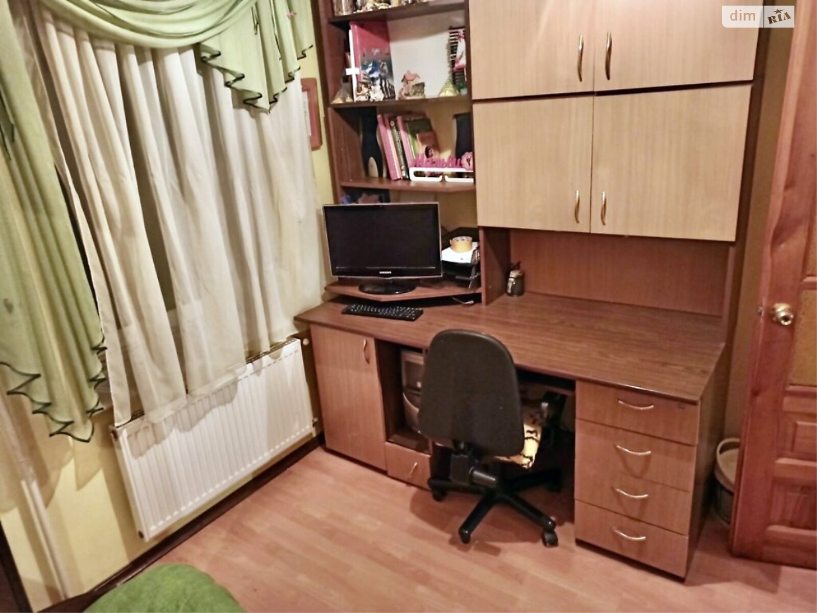 Продаж чотирикімнатної квартири в Тернополі, на вул. Торговиця, район Центр фото 1 Продаж чотирикімнатної квартири в Тернополі, на вул. Торговиця, район Центр фото 1