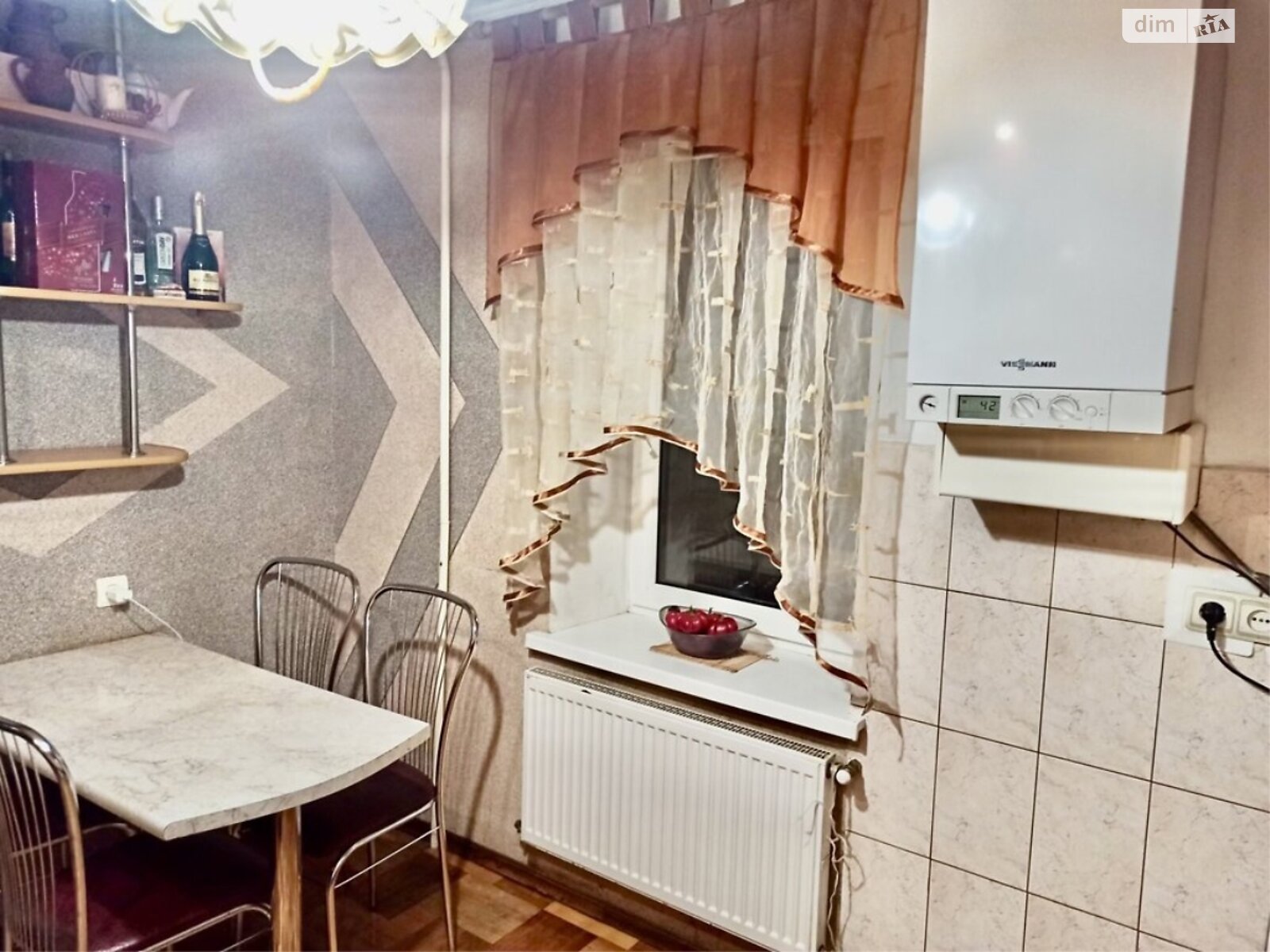 Продаж чотирикімнатної квартири в Тернополі, на вул. Торговиця, район Центр фото 1 Продаж чотирикімнатної квартири в Тернополі, на вул. Торговиця, район Центр фото 1