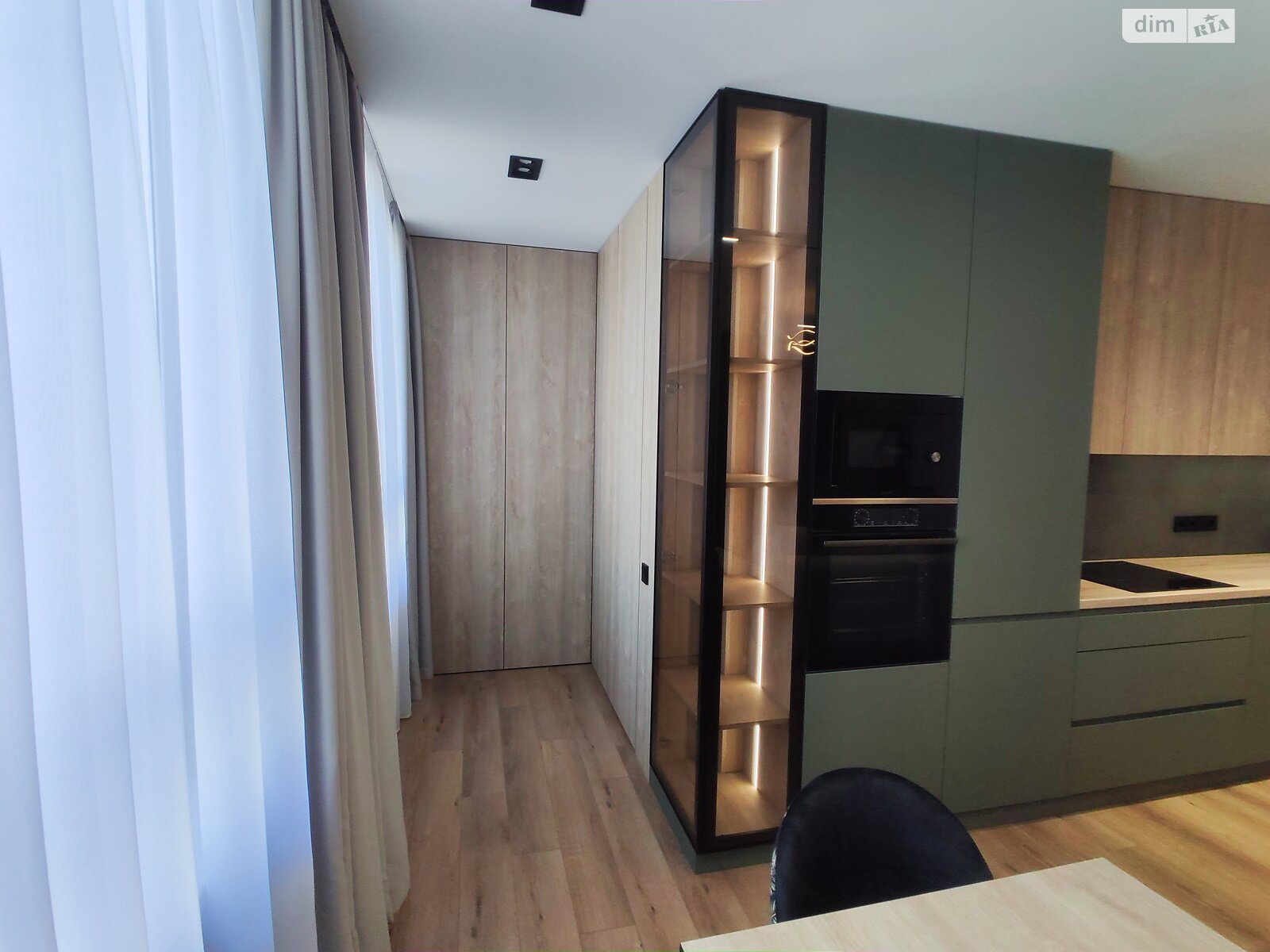 Продажа трехкомнатной квартиры в Тернополе, на ул. Торговица 19, район Центр фото 1