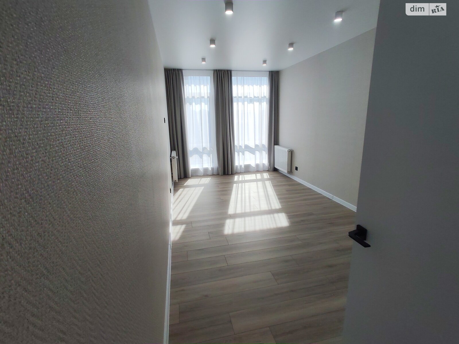 Продажа трехкомнатной квартиры в Тернополе, на ул. Торговица 19, район Центр фото 1