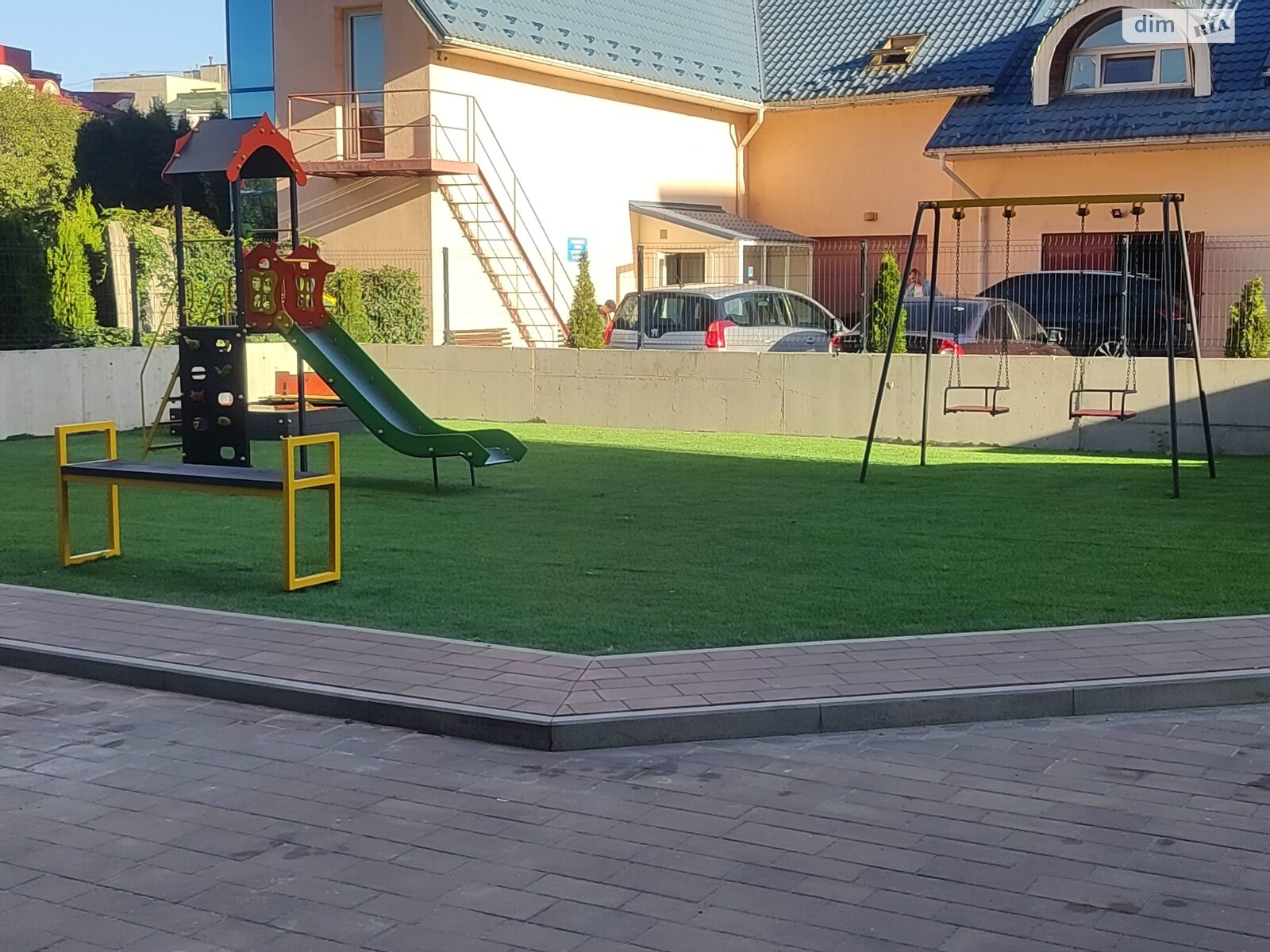 Продажа трехкомнатной квартиры в Тернополе, на ул. Торговица 19, район Центр фото 1