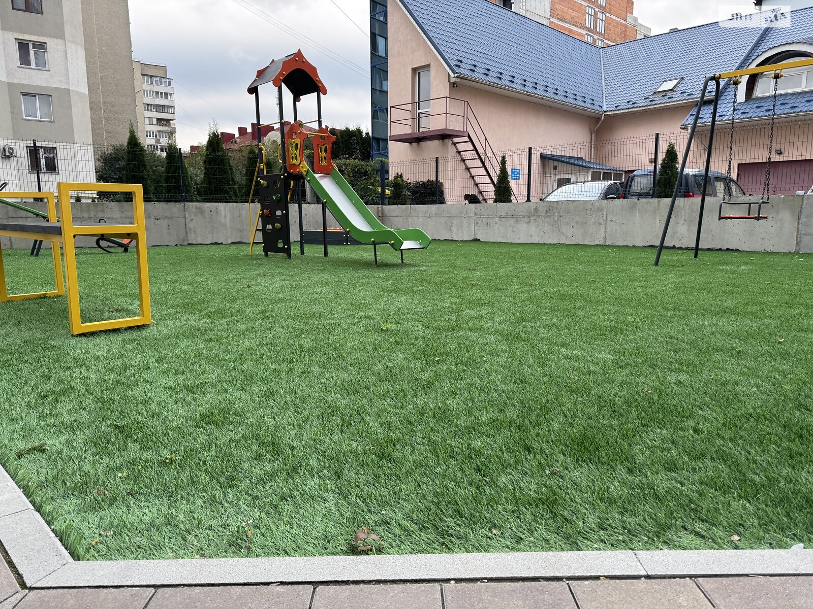 Продаж двокімнатної квартири в Тернополі, на вул. Торговиця, район Центр фото 1 Продаж двокімнатної квартири в Тернополі, на вул. Торговиця, район Центр фото 1