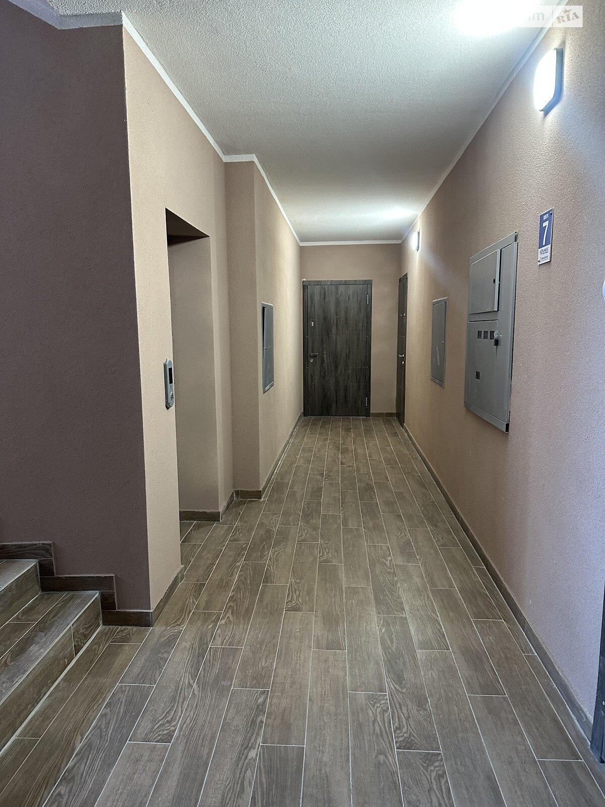 Продажа двухкомнатной квартиры в Тернополе, на ул. Торговица, район Центр фото 1 Продажа двухкомнатной квартиры в Тернополе, на ул. Торговица, район Центр фото 1