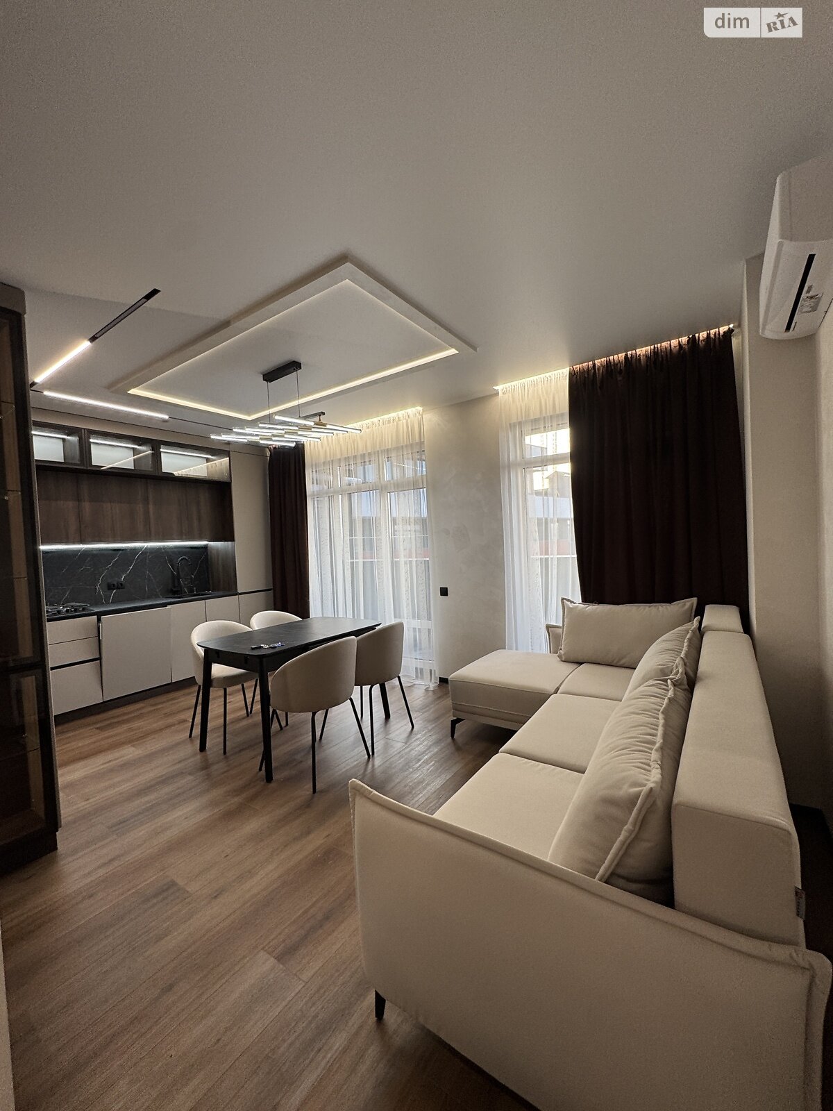 Продажа двухкомнатной квартиры в Тернополе, на ул. Торговица 19, район Центр фото 1 Продажа двухкомнатной квартиры в Тернополе, на ул. Торговица 19, район Центр фото 1