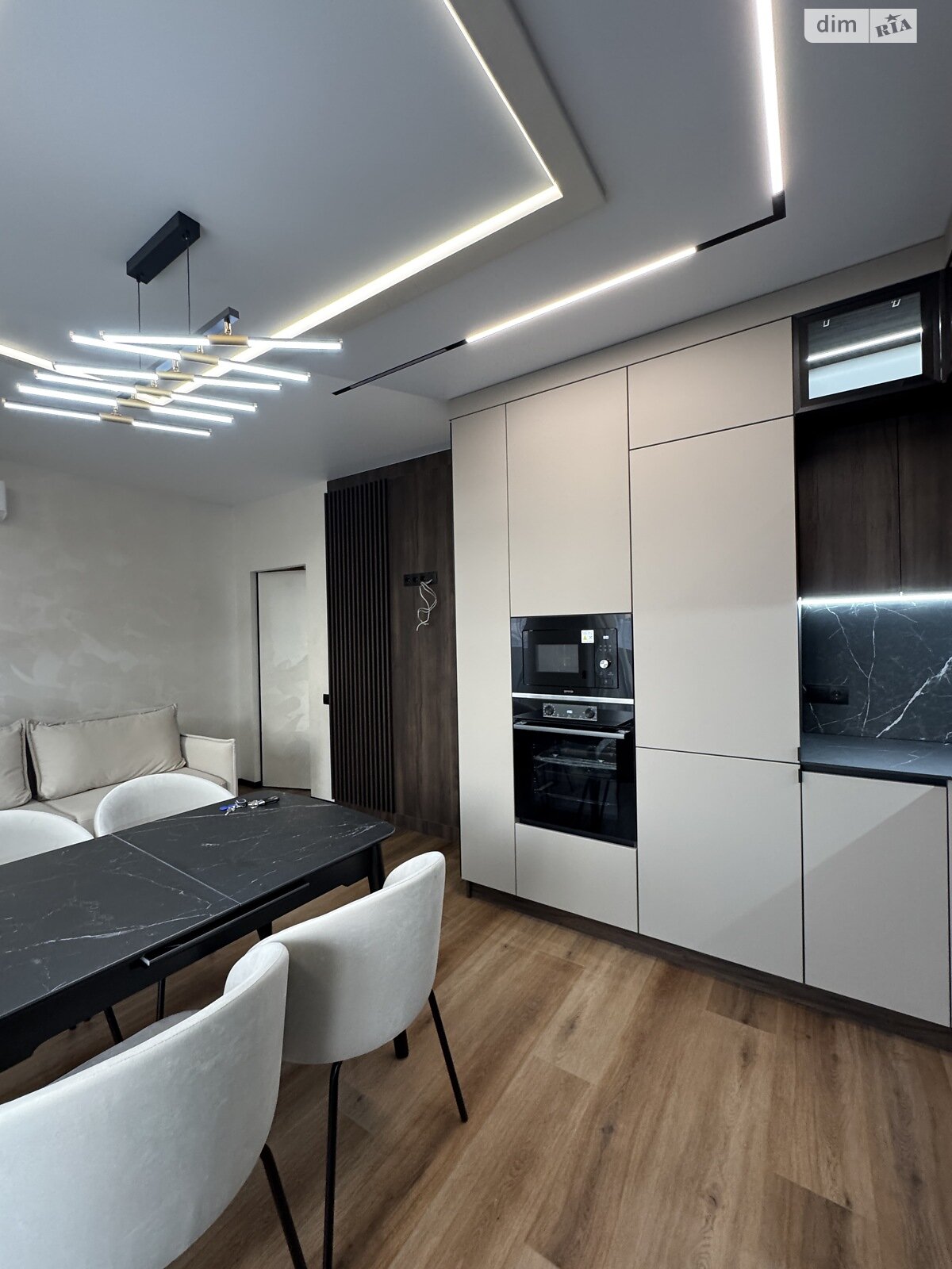 Продажа двухкомнатной квартиры в Тернополе, на ул. Торговица 19, район Центр фото 1 Продажа двухкомнатной квартиры в Тернополе, на ул. Торговица 19, район Центр фото 1