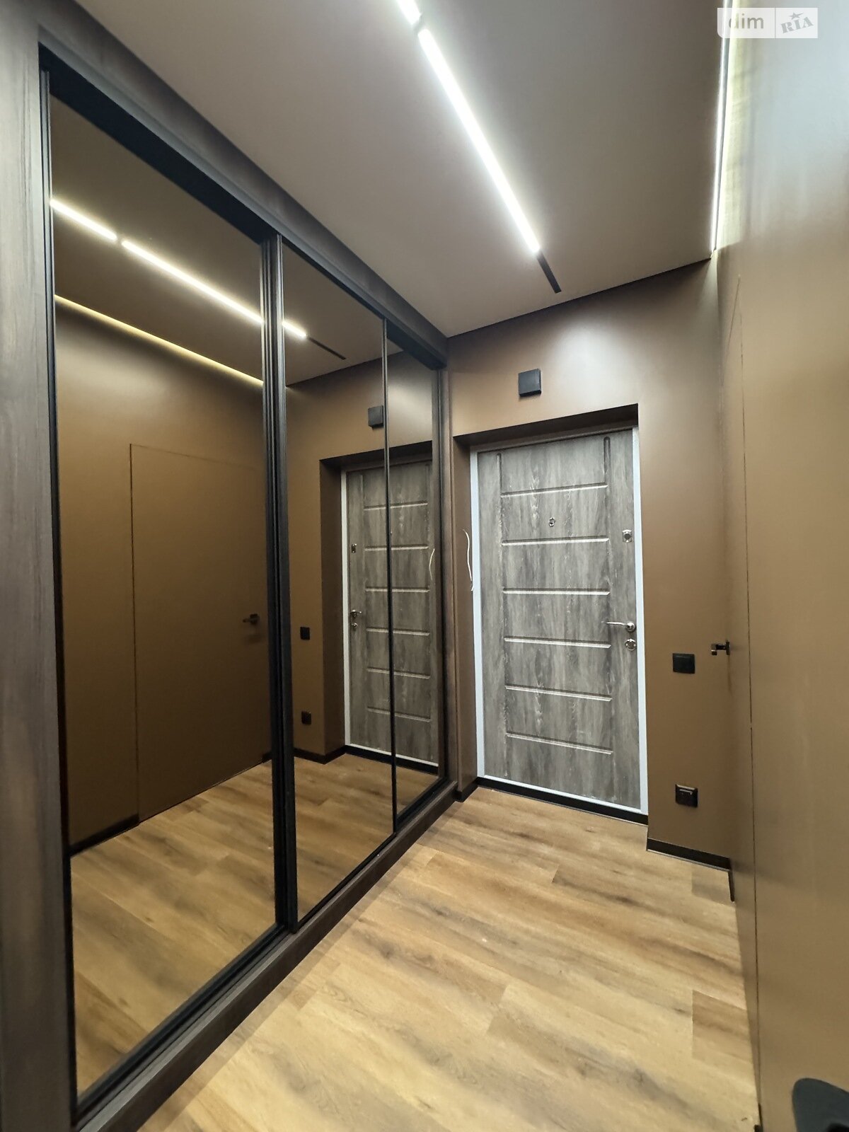 Продажа двухкомнатной квартиры в Тернополе, на ул. Торговица 19, район Центр фото 1 Продажа двухкомнатной квартиры в Тернополе, на ул. Торговица 19, район Центр фото 1