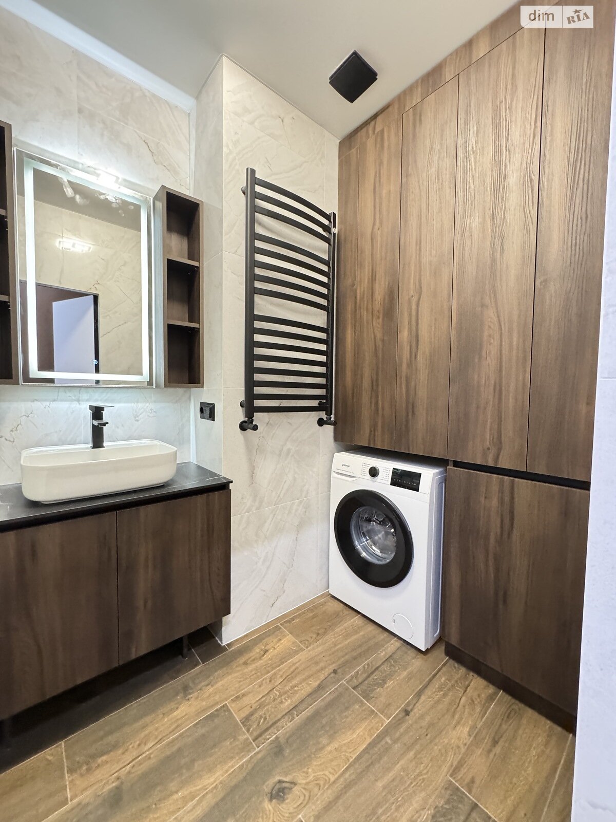 Продажа двухкомнатной квартиры в Тернополе, на ул. Торговица 19, район Центр фото 1 Продажа двухкомнатной квартиры в Тернополе, на ул. Торговица 19, район Центр фото 1