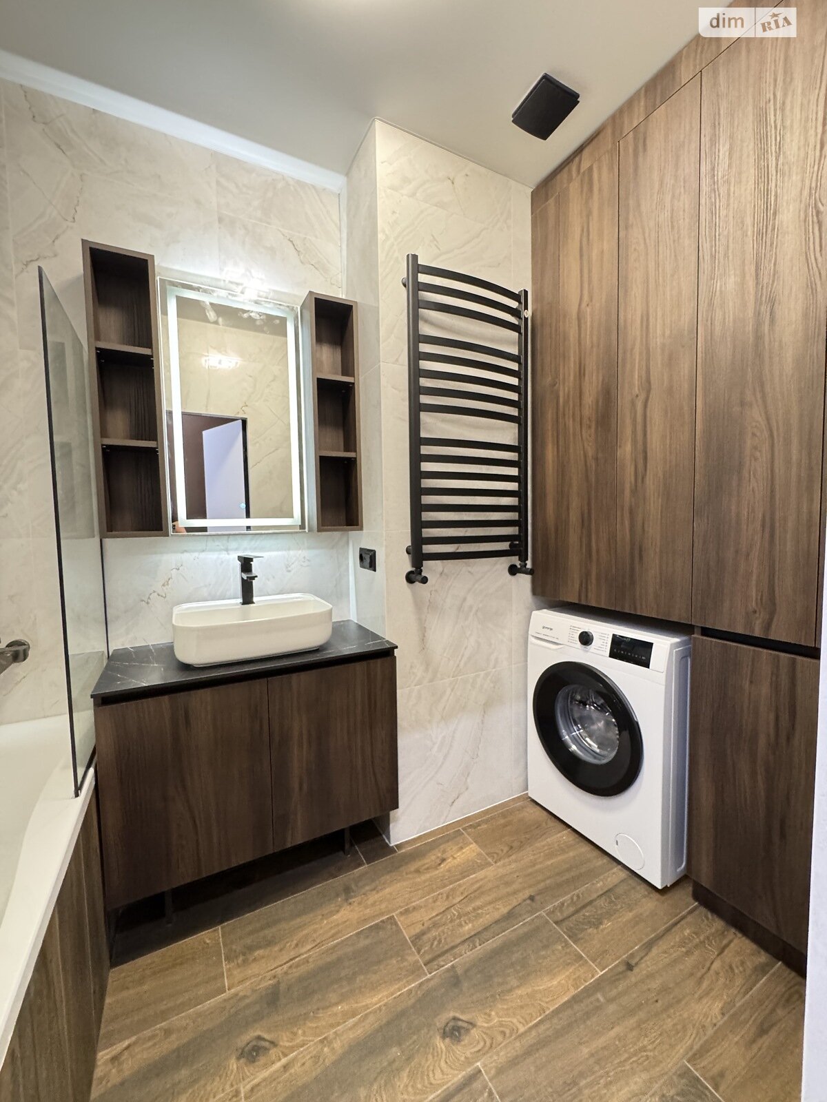 Продажа двухкомнатной квартиры в Тернополе, на ул. Торговица 19, район Центр фото 1 Продажа двухкомнатной квартиры в Тернополе, на ул. Торговица 19, район Центр фото 1