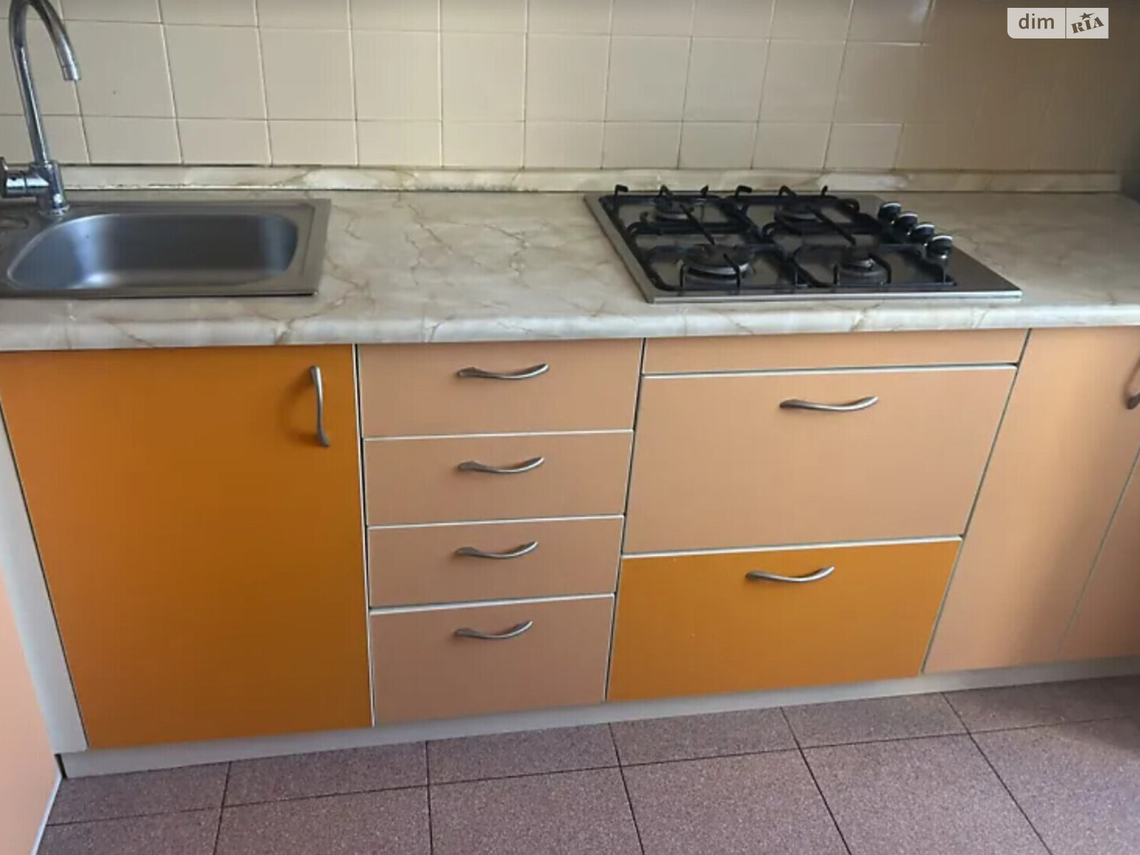 Продажа трехкомнатной квартиры в Тернополе, на ул. Веселая 51, район Центр фото 4 Продажа трехкомнатной квартиры в Тернополе, на ул. Веселая 51, район Центр фото 4