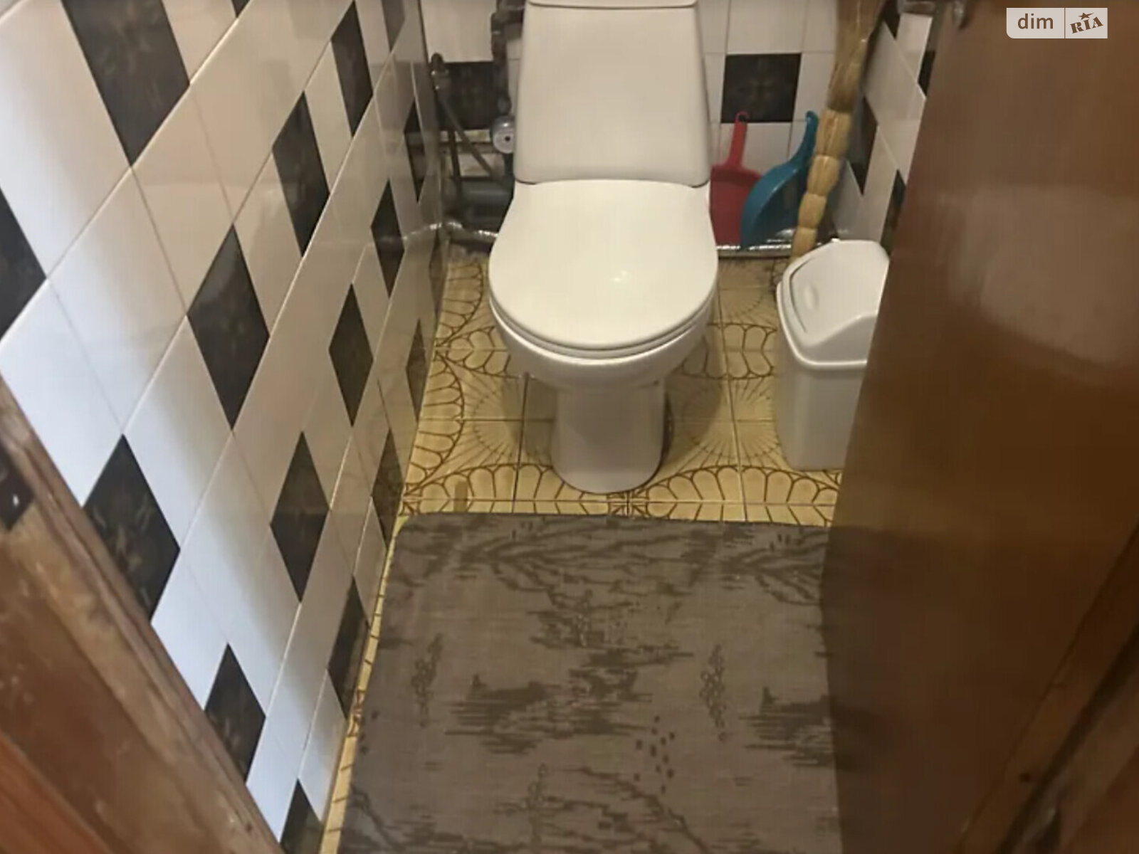 Продажа трехкомнатной квартиры в Тернополе, на ул. Веселая 51, район Центр фото 4 Продажа трехкомнатной квартиры в Тернополе, на ул. Веселая 51, район Центр фото 4