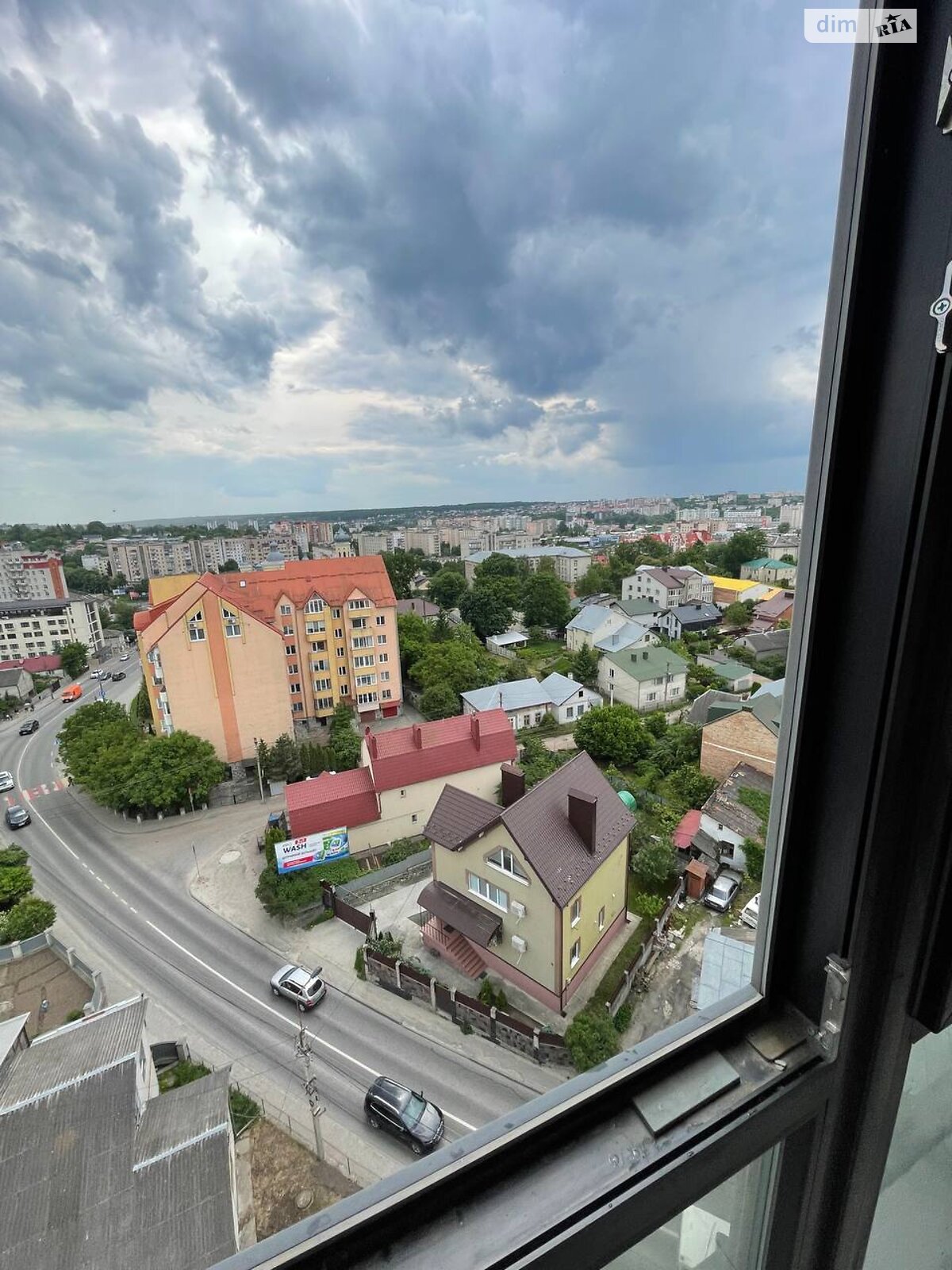 Продаж двокімнатної квартири в Тернополі, на вул. Замонастирська, район Центр фото 1 Продаж двокімнатної квартири в Тернополі, на вул. Замонастирська, район Центр фото 1