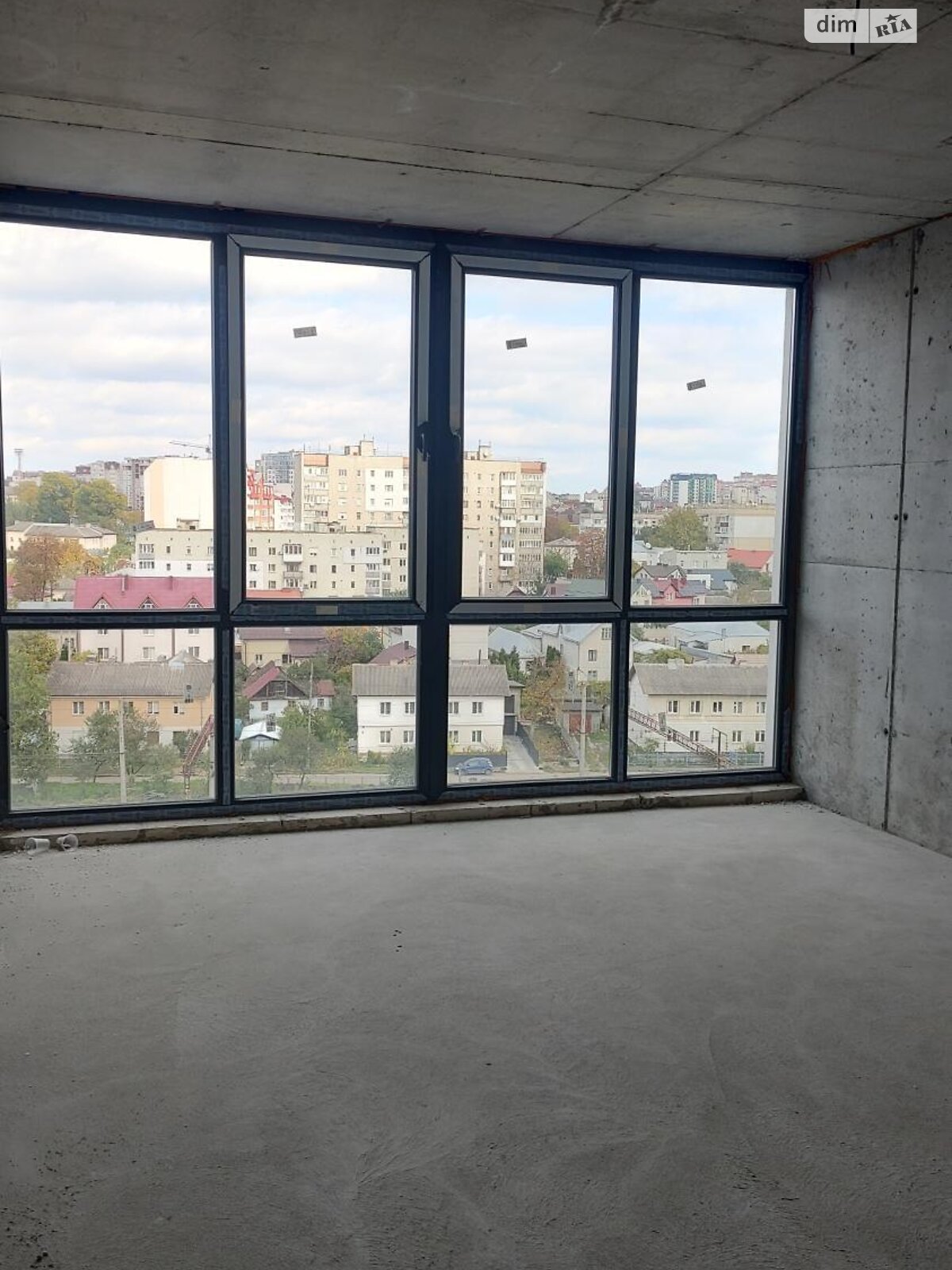 Продажа однокомнатной квартиры в Тернополе, на ул. Замонастырская, район Центр фото 1 Продажа однокомнатной квартиры в Тернополе, на ул. Замонастырская, район Центр фото 1