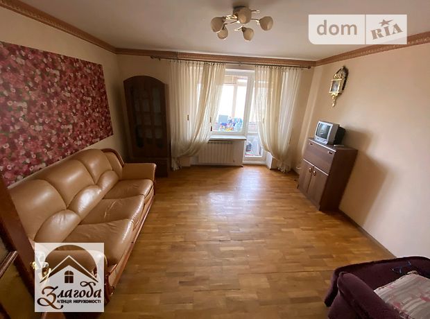 Продажа трехкомнатной квартиры в Тернополе, район Центр фото 1 Продажа трехкомнатной квартиры в Тернополе, район Центр фото 1
