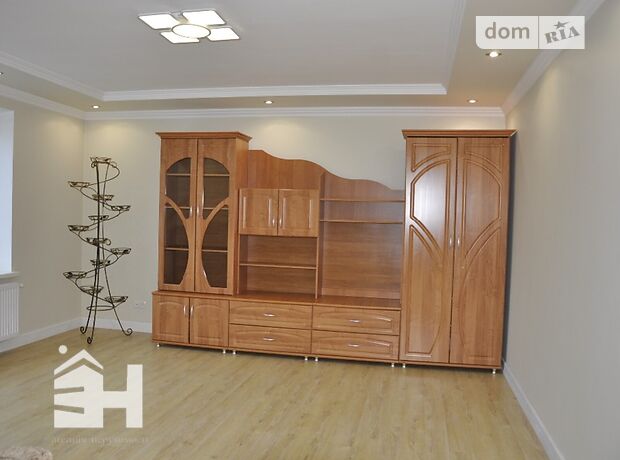 Продаж трикімнатної квартири в Тернополі, на Гайова вулиця, район Центр фото 1 Продаж трикімнатної квартири в Тернополі, на Гайова вулиця, район Центр фото 1