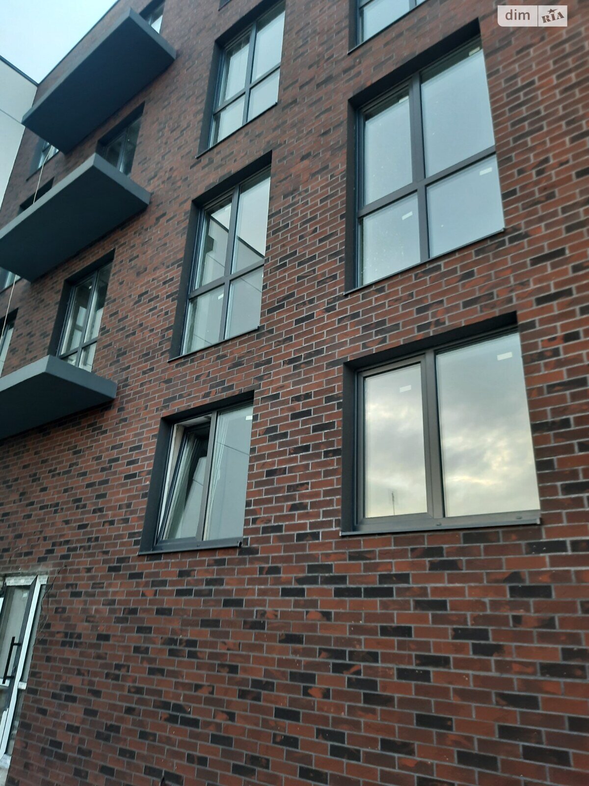 Продаж трикімнатної квартири в Тернополі, на Живова- Стадниково, район Центр фото 1 Продаж трикімнатної квартири в Тернополі, на Живова- Стадниково, район Центр фото 1