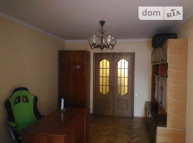 Продажа двухкомнатной квартиры в Тернополе, район Центр фото 1 Продажа двухкомнатной квартиры в Тернополе, район Центр фото 1