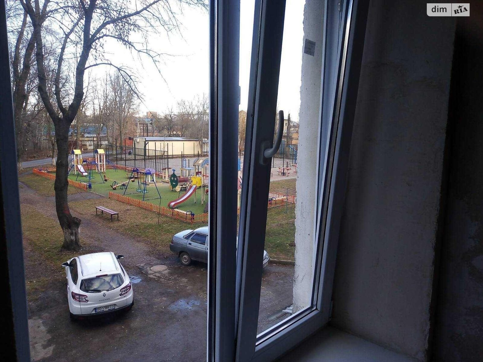 Продаж однокімнатної квартири в Тернополі, на вул. Новий Світ, район Циганська Гора фото 1 Продаж однокімнатної квартири в Тернополі, на вул. Новий Світ, район Циганська Гора фото 1