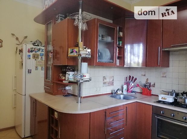 Продажа трехкомнатной квартиры в Тернополе, на ул. Медовая район Великие Гаи фото 1 Продажа трехкомнатной квартиры в Тернополе, на ул. Медовая район Великие Гаи фото 1