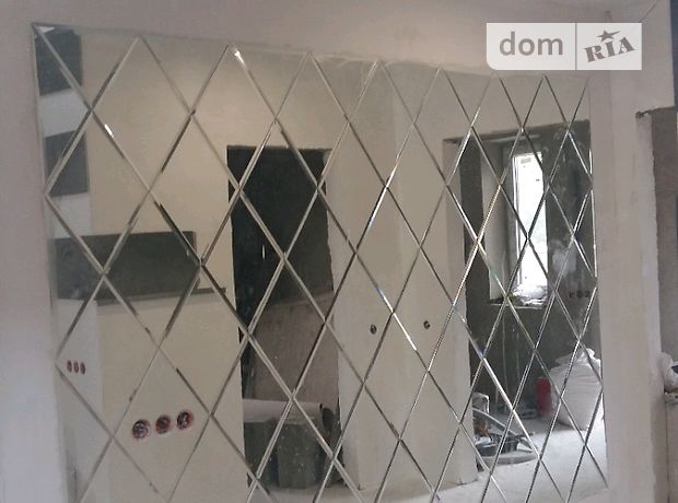 Продажа пятикомнатной квартиры в Тернополе, район Великие Гаи фото 1 Продажа пятикомнатной квартиры в Тернополе, район Великие Гаи фото 1