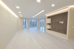 Продажа трехкомнатной квартиры в Тернополе, на ул. Вербицкого Михаила, район Канада фото 2