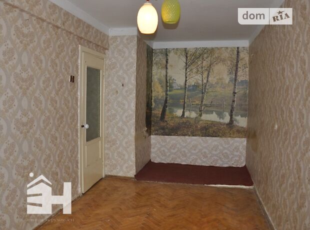 Продаж трикімнатної квартири в Тернополі, на проспект Степана Бандери, район Східний фото 1 Продаж трикімнатної квартири в Тернополі, на проспект Степана Бандери, район Східний фото 1