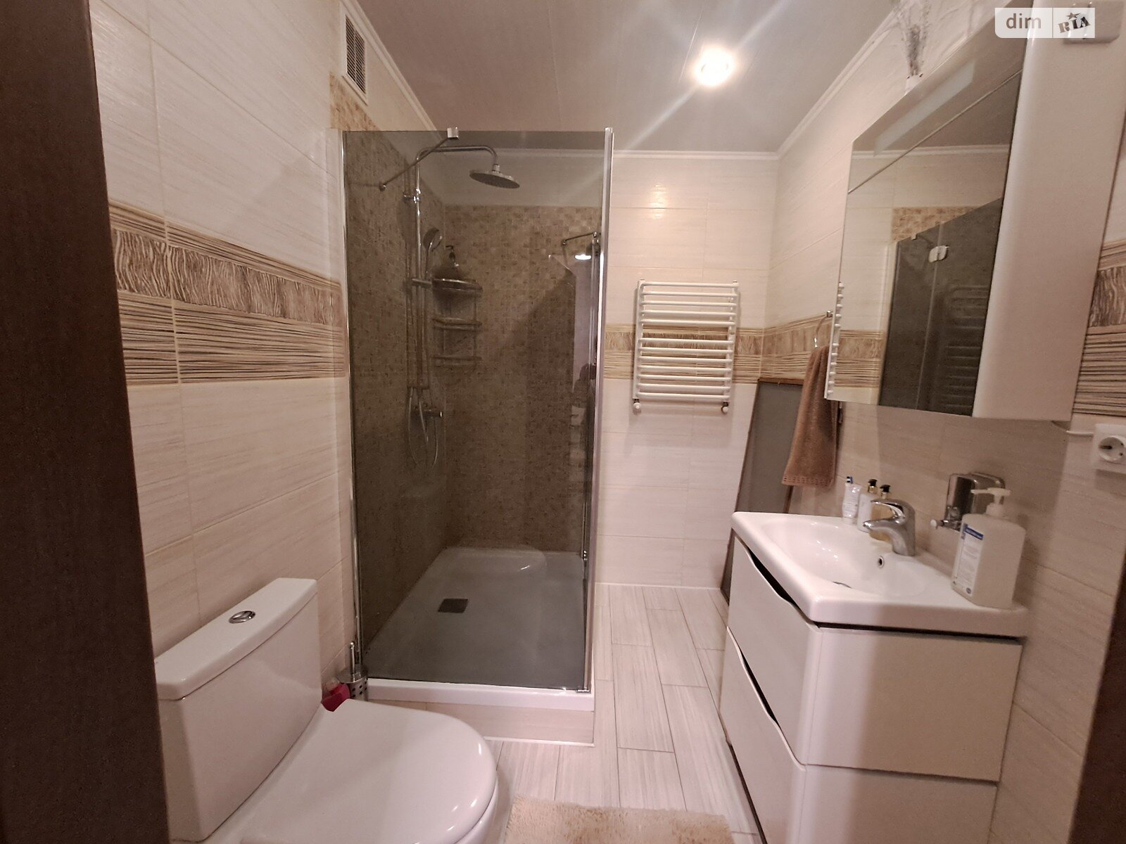 Продажа трехкомнатной квартиры в Тернополе, на просп. Бандеры Степана 35, район Восточный фото 1 Продажа трехкомнатной квартиры в Тернополе, на просп. Бандеры Степана 35, район Восточный фото 1