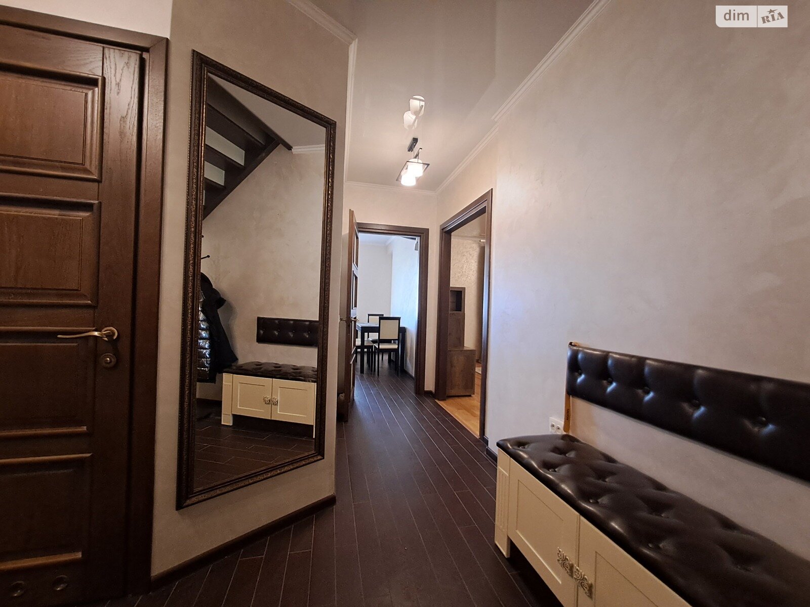 Продажа трехкомнатной квартиры в Тернополе, на просп. Бандеры Степана 35, район Восточный фото 1 Продажа трехкомнатной квартиры в Тернополе, на просп. Бандеры Степана 35, район Восточный фото 1