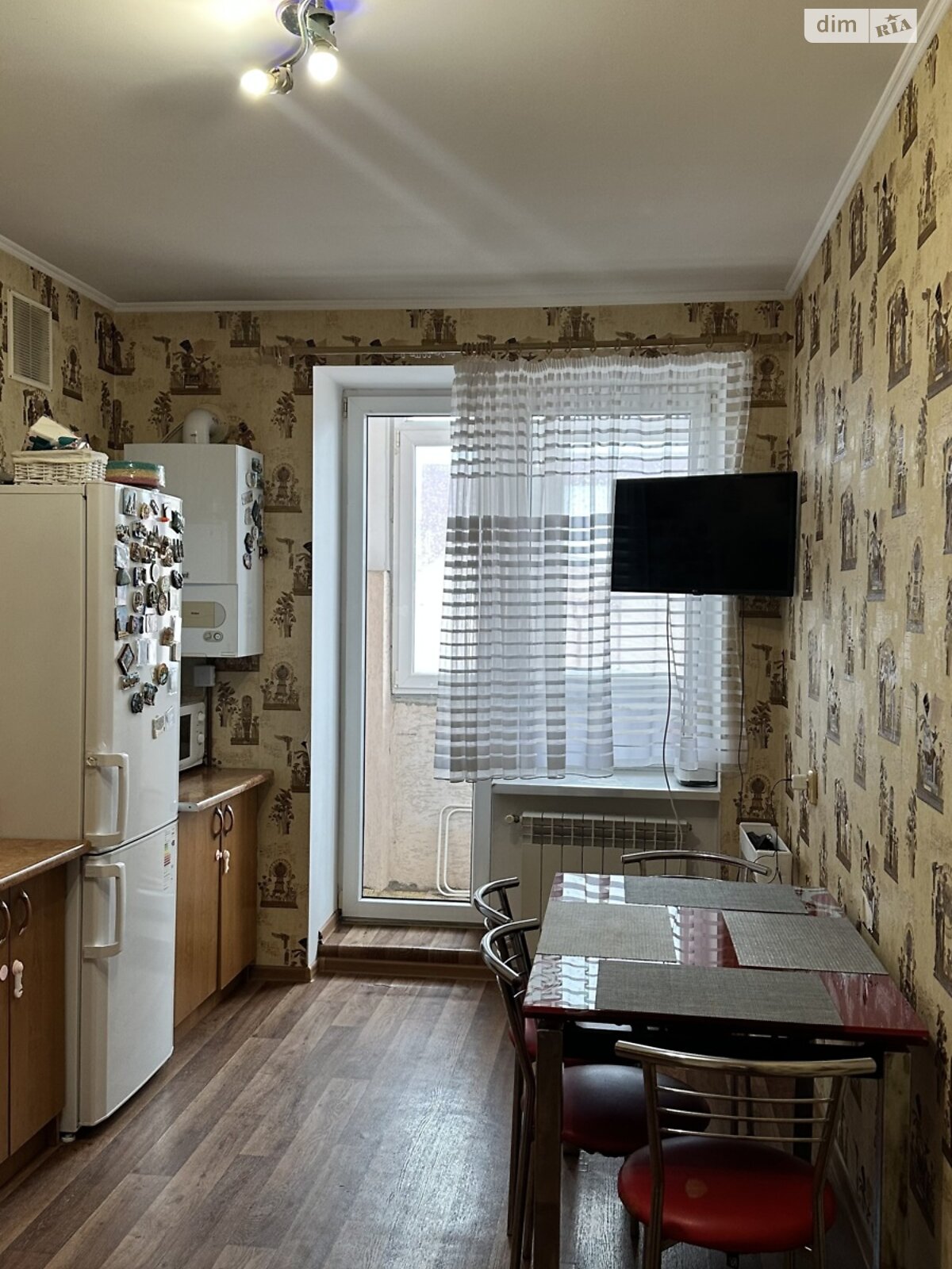 Продаж трикімнатної квартири в Тернополі, на вул. Чайковського, район Східний фото 1