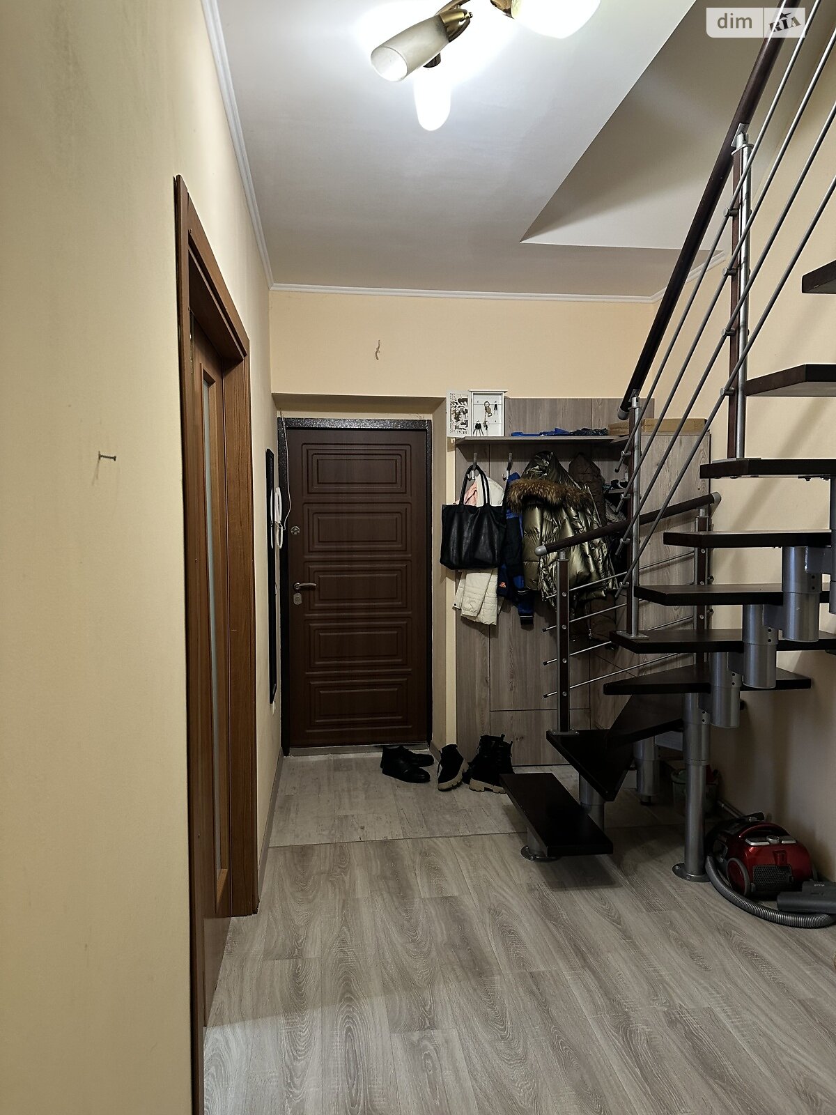 Продаж трикімнатної квартири в Тернополі, на вул. Чайковського, район Східний фото 1