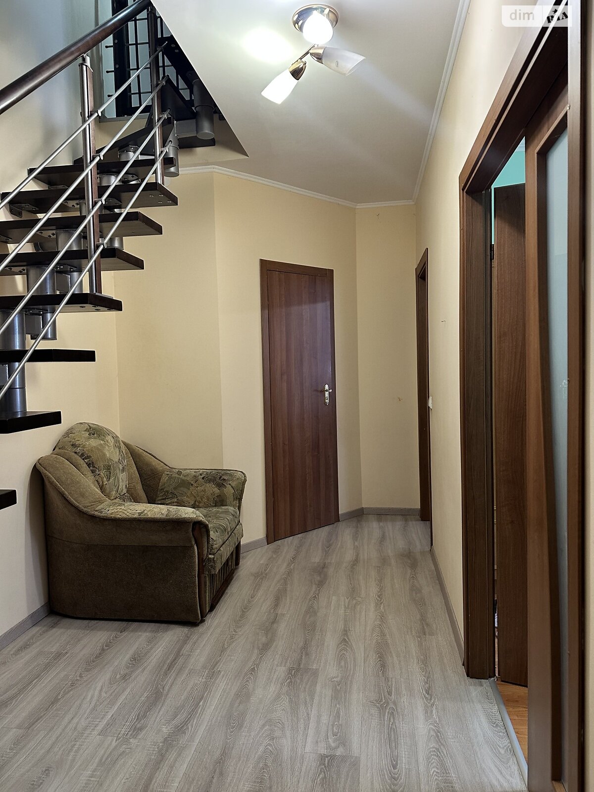 Продаж трикімнатної квартири в Тернополі, на вул. Чайковського, район Східний фото 1