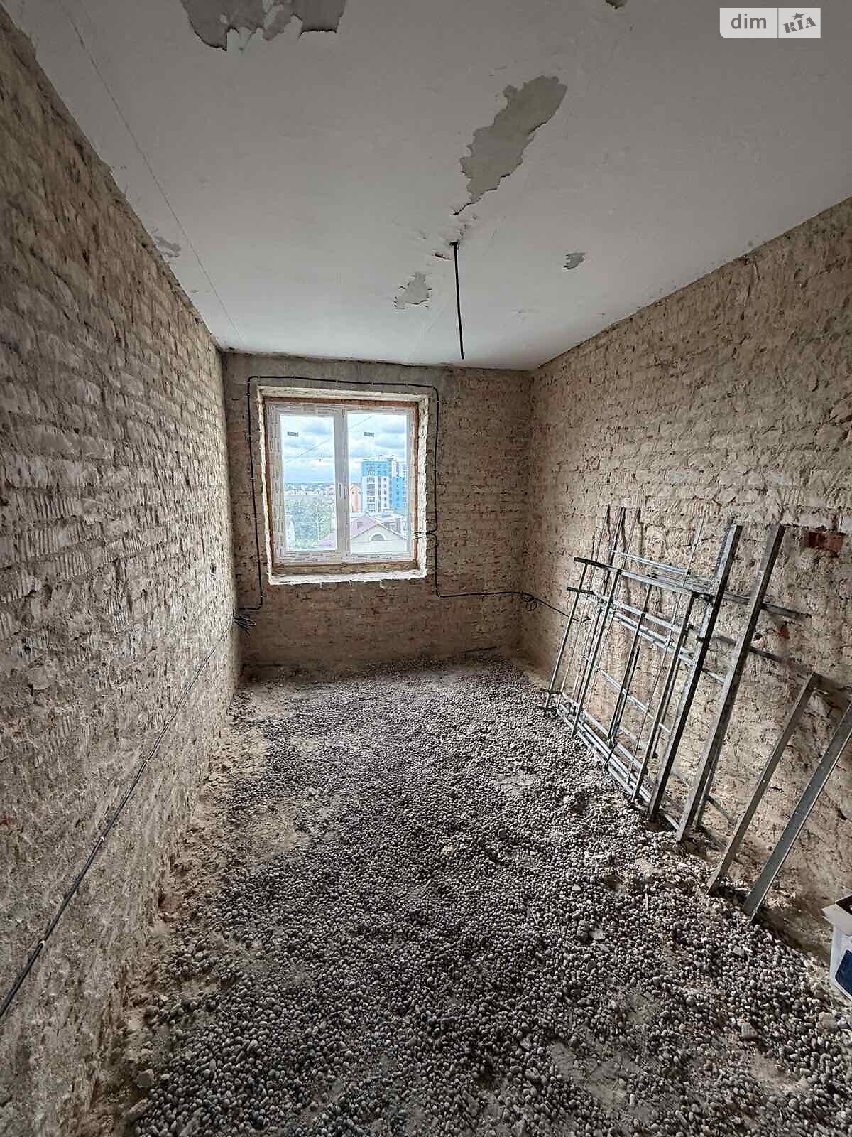 Продажа четырехкомнатной квартиры в Тернополе, на ул. Девичья, район Восточный фото 1