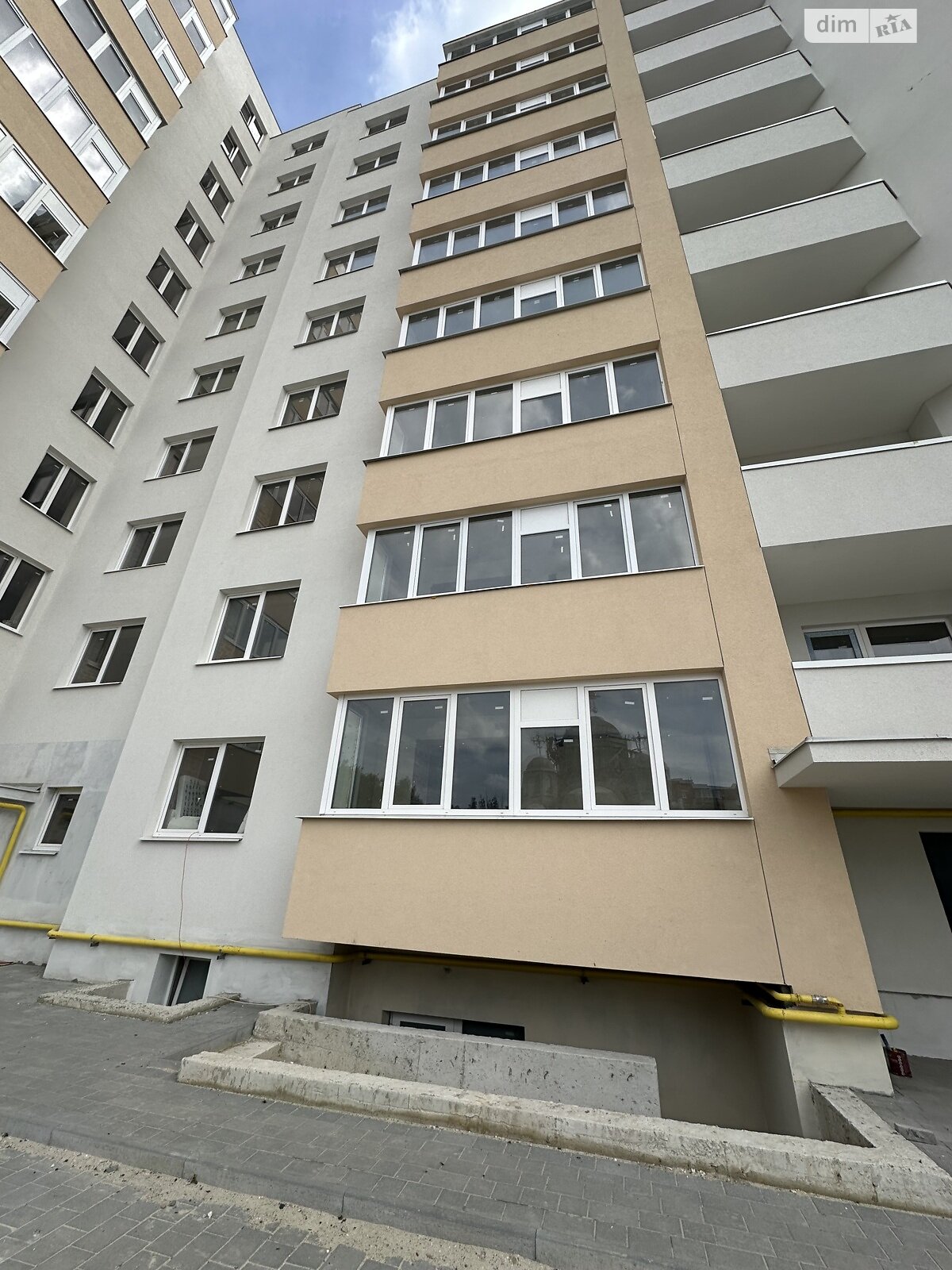 Продажа двухкомнатной квартиры в Тернополе, на ул. Довженко Александра, район Восточный фото 1 Продажа двухкомнатной квартиры в Тернополе, на ул. Довженко Александра, район Восточный фото 1