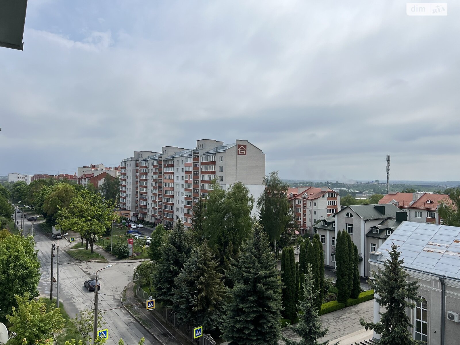 Продажа трехкомнатной квартиры в Тернополе, на ул. Довженко Александра 3А, район Восточный фото 1 Продажа трехкомнатной квартиры в Тернополе, на ул. Довженко Александра 3А, район Восточный фото 1
