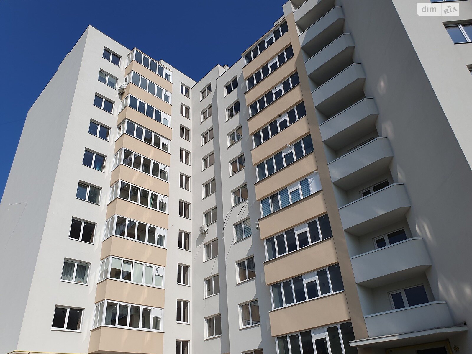Продажа двухкомнатной квартиры в Тернополе, на ул. Довженко Александра, район Восточный фото 1 Продажа двухкомнатной квартиры в Тернополе, на ул. Довженко Александра, район Восточный фото 1