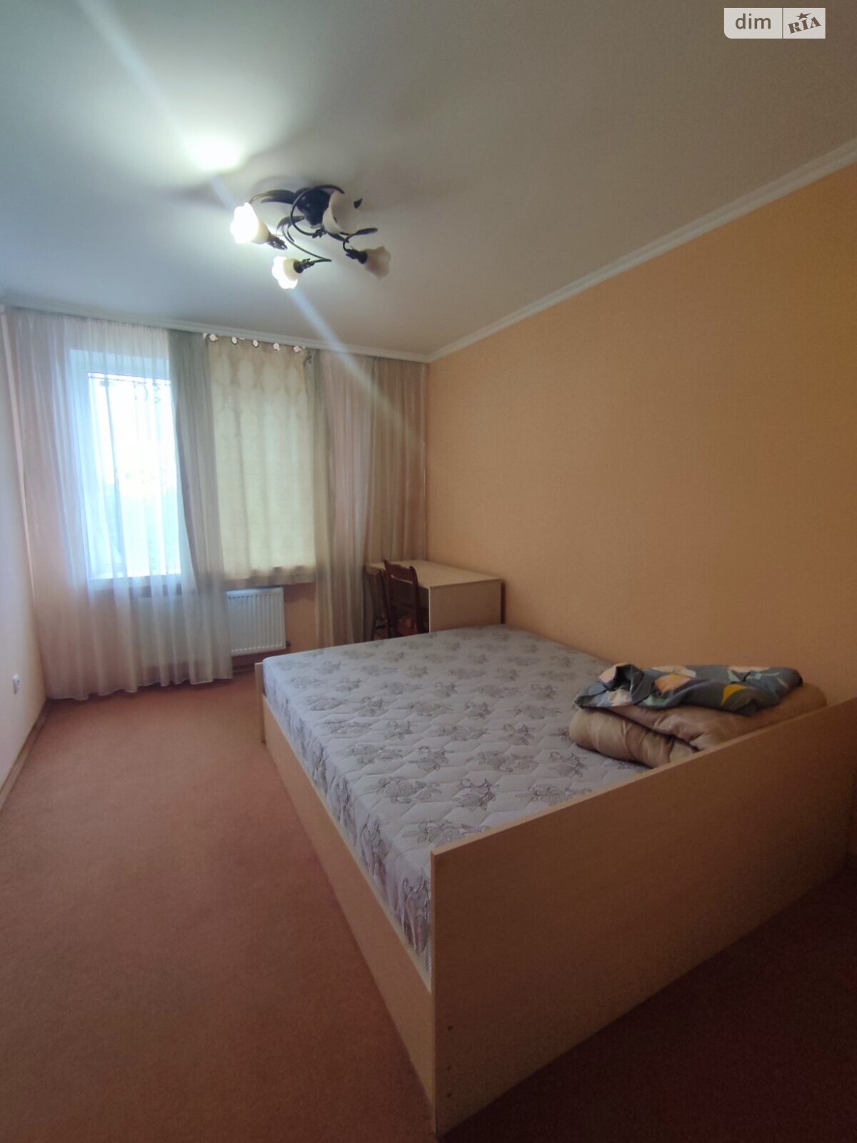 Продаж трикімнатної квартири в Тернополі, на вул. Довженка Олександра 12, район Східний фото 1 Продаж трикімнатної квартири в Тернополі, на вул. Довженка Олександра 12, район Східний фото 1