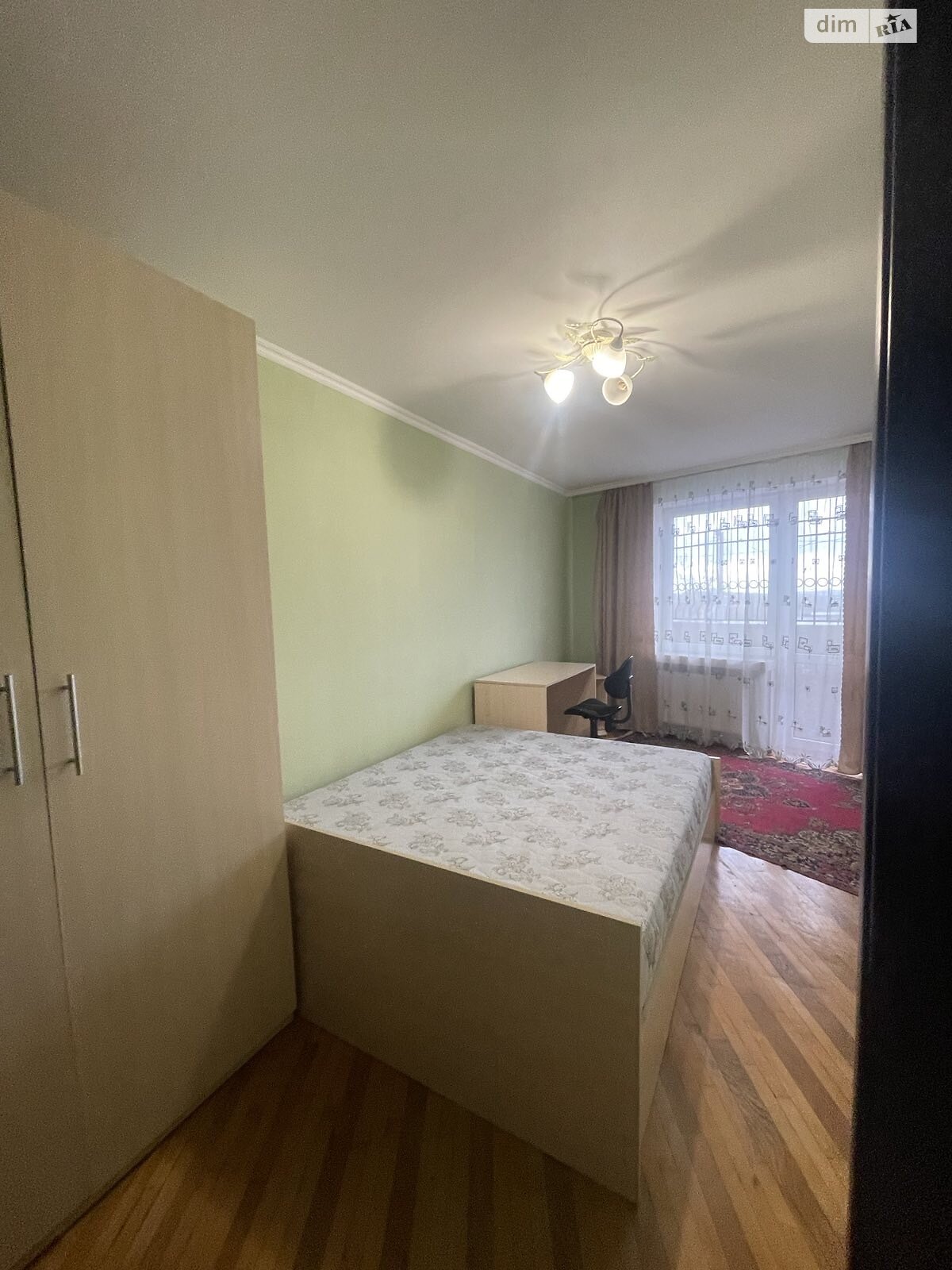 Продаж трикімнатної квартири в Тернополі, на вул. Довженка Олександра 12, район Східний фото 1 Продаж трикімнатної квартири в Тернополі, на вул. Довженка Олександра 12, район Східний фото 1