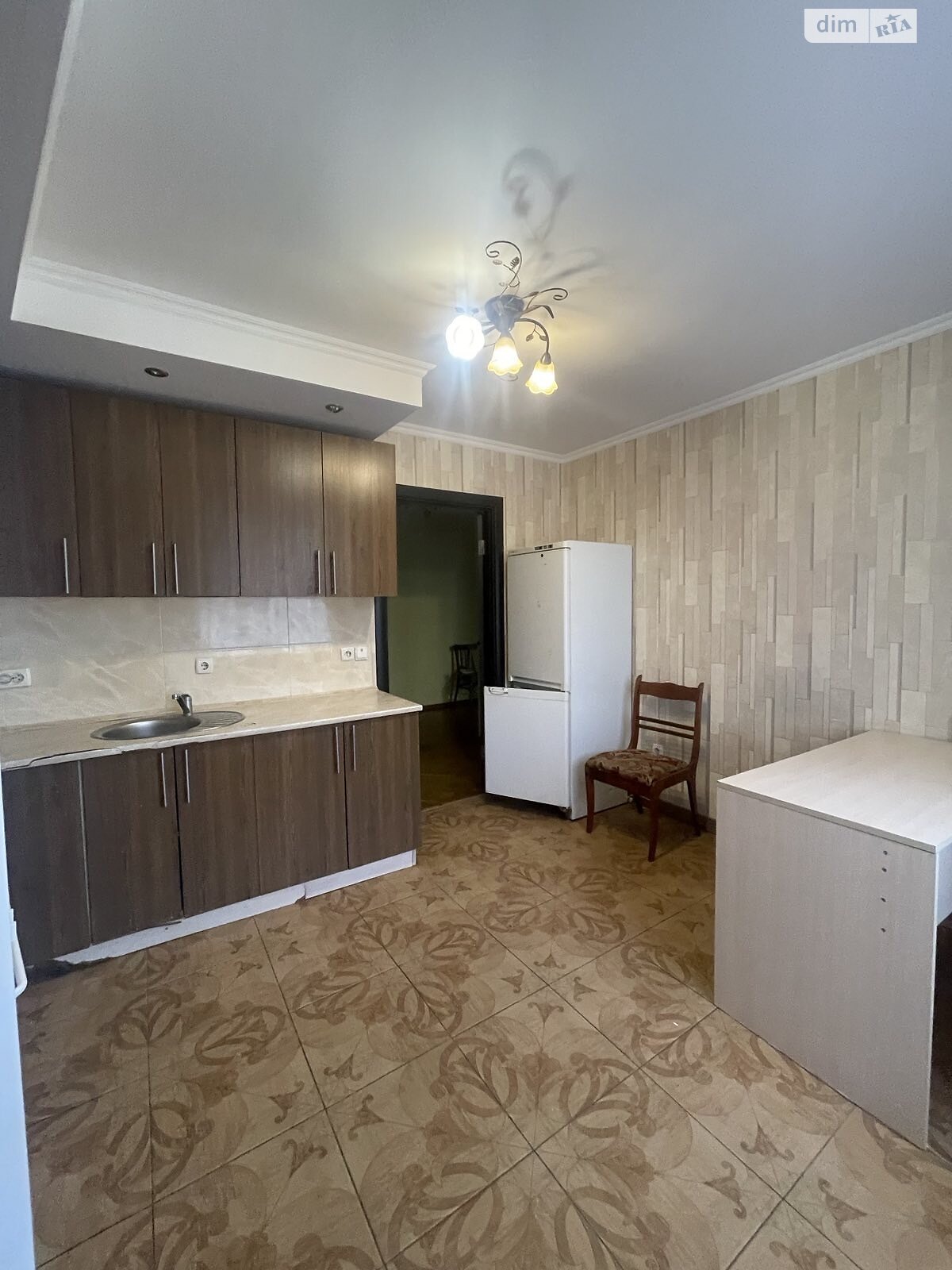 Продаж трикімнатної квартири в Тернополі, на вул. Довженка Олександра 12, район Східний фото 1 Продаж трикімнатної квартири в Тернополі, на вул. Довженка Олександра 12, район Східний фото 1