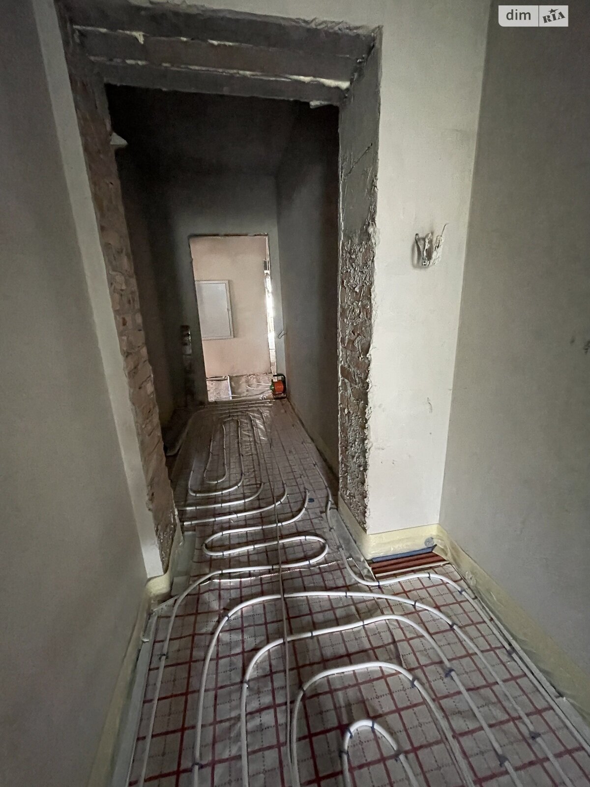 Продажа двухкомнатной квартиры в Тернополе, на ул. Глиняная 23, район Восточный фото 1 Продажа двухкомнатной квартиры в Тернополе, на ул. Глиняная 23, район Восточный фото 1